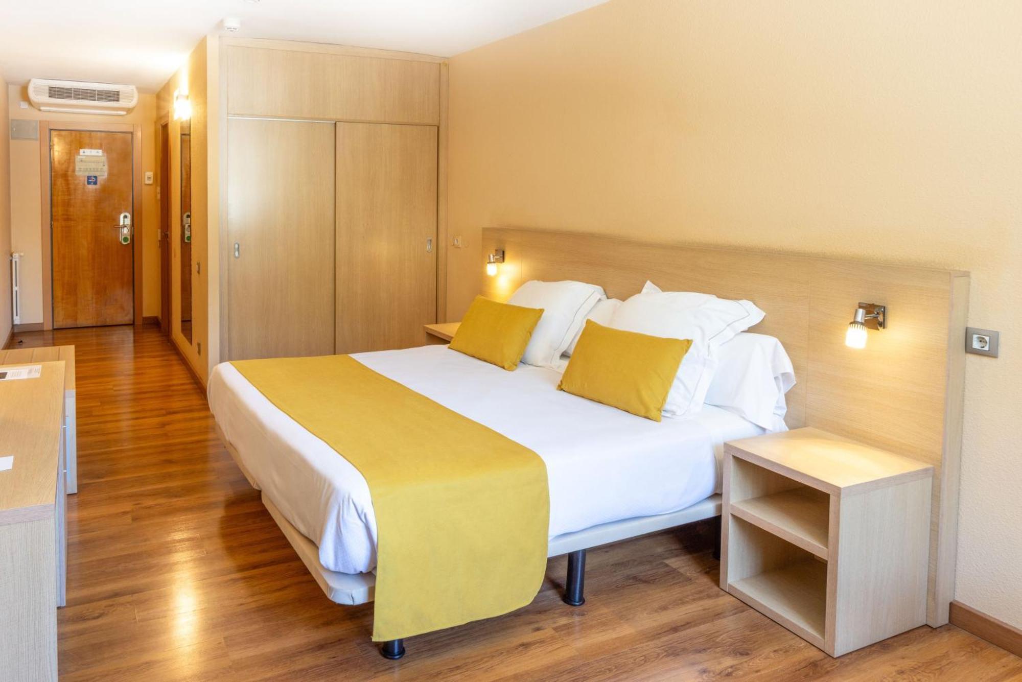 Double or Twin Room Spa Access