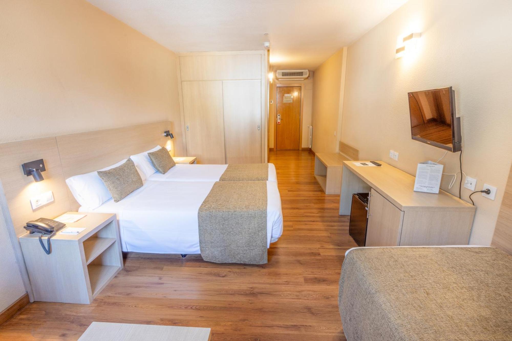 Triple Room Spa Access