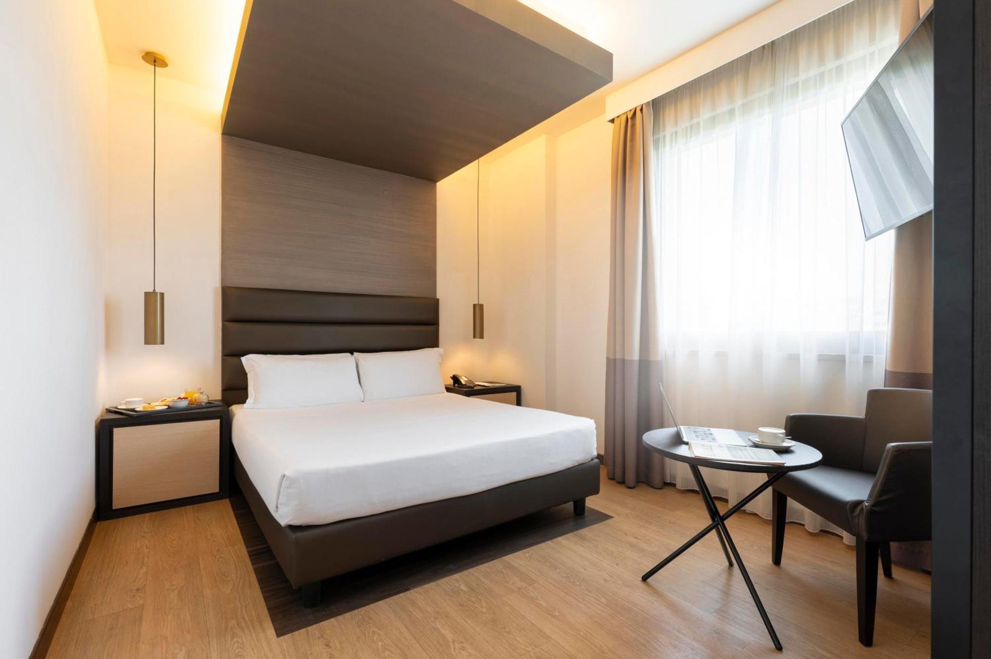 Suite Júnior com Vista Jardim