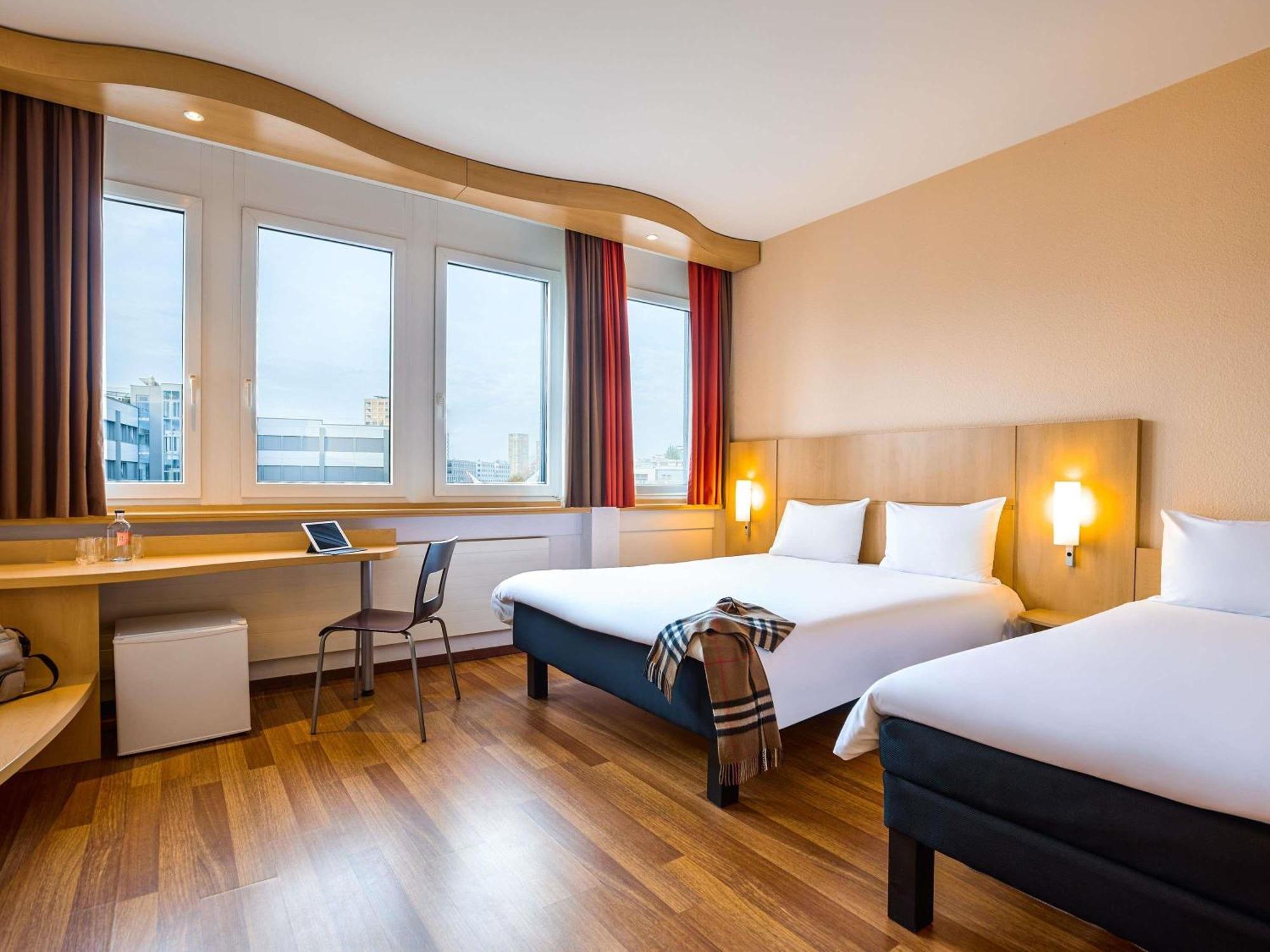 Standard Room 1 Double 1 Single Bed
