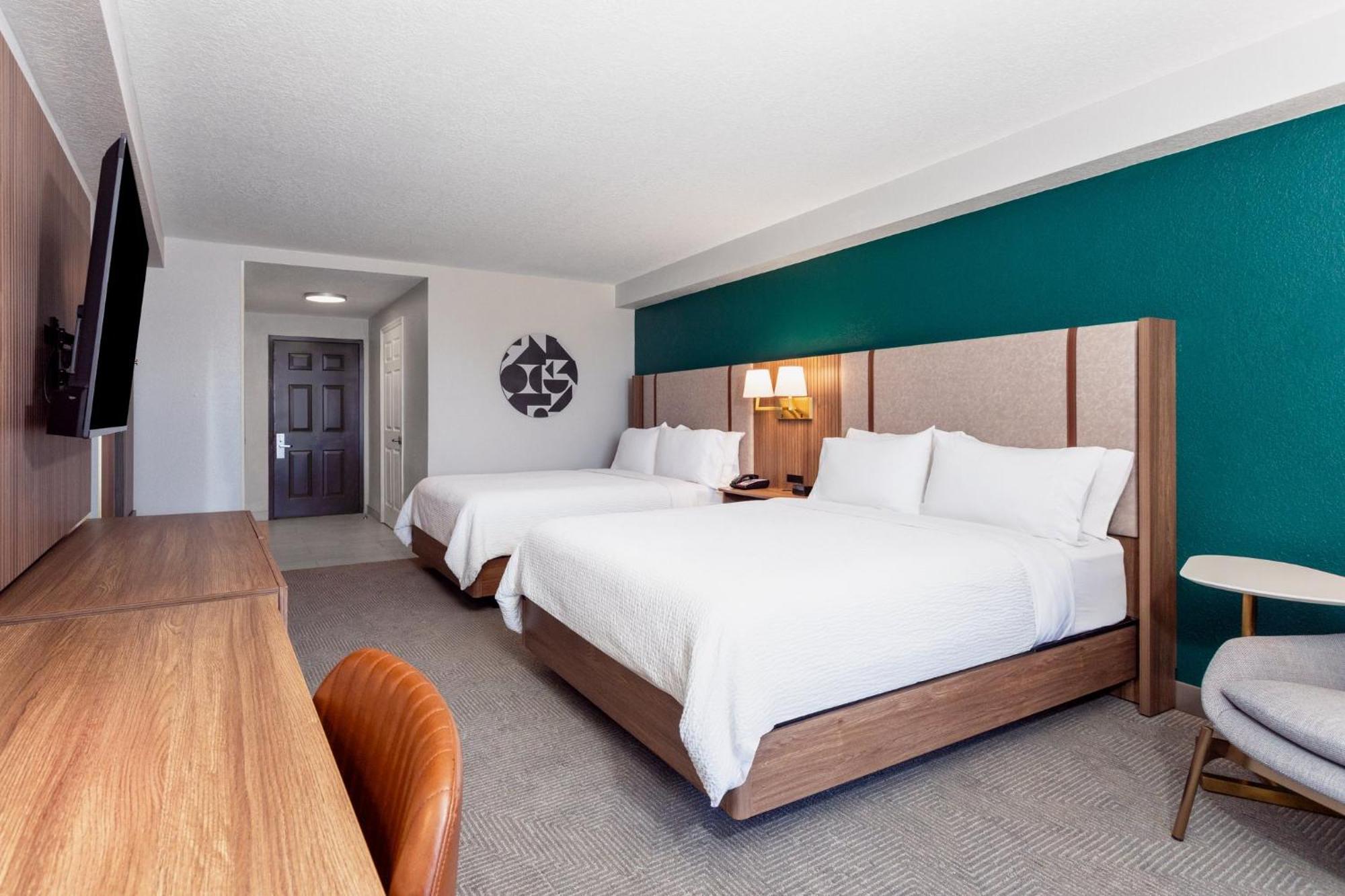 Standard Queen Room Two Queen Beds Shower Mobility Accessible