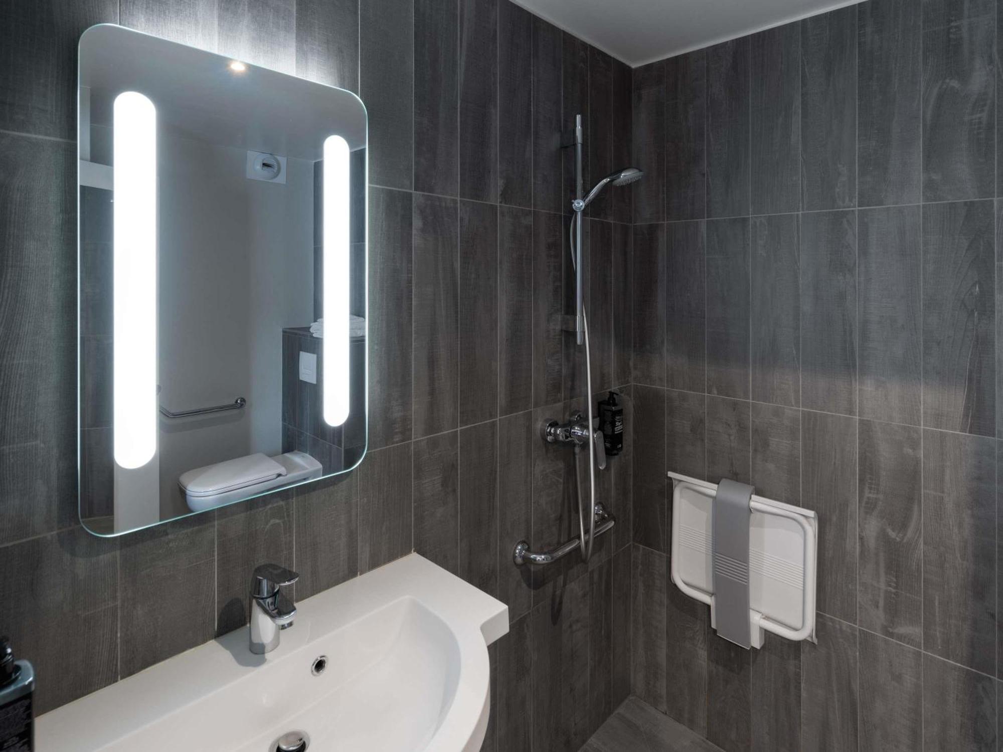 Classic Double Room Mobility Accessible
