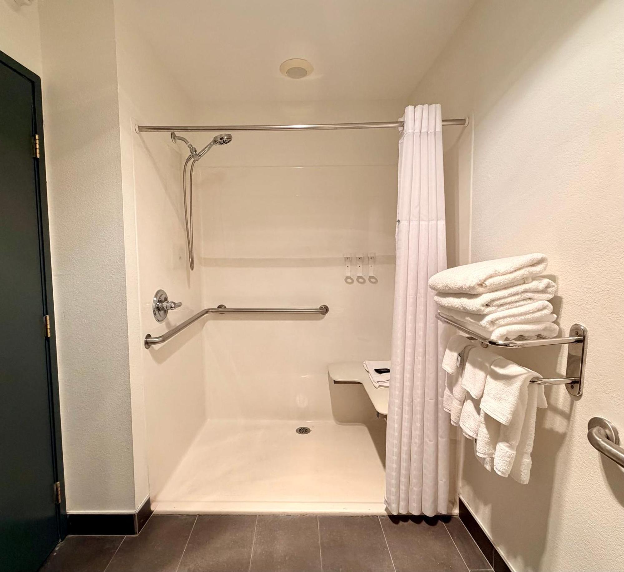 Queen Room Two Queen Beds Mobility Access or Non-Smoking
