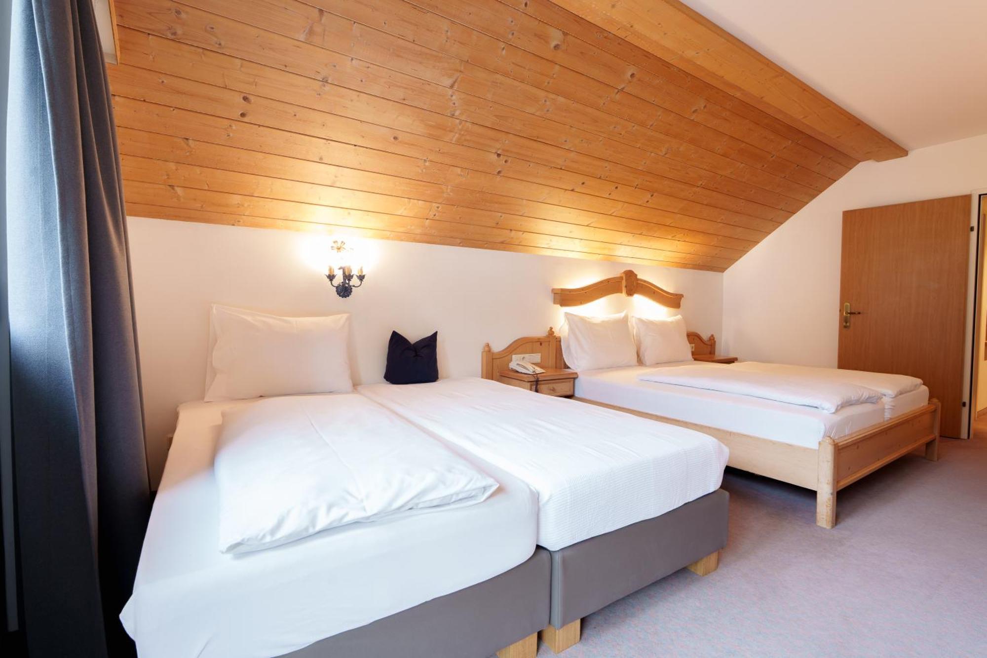 Triple Room Balcony