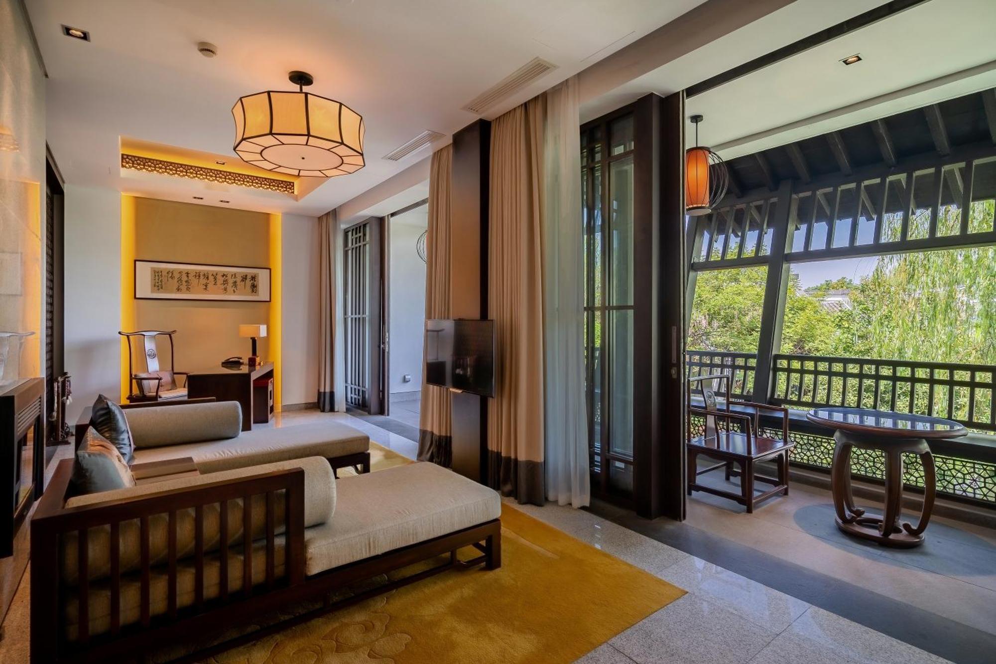 Wellbeing Water Terrace Suite