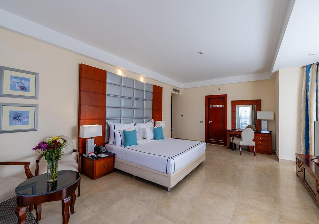 Premium Executive Suite