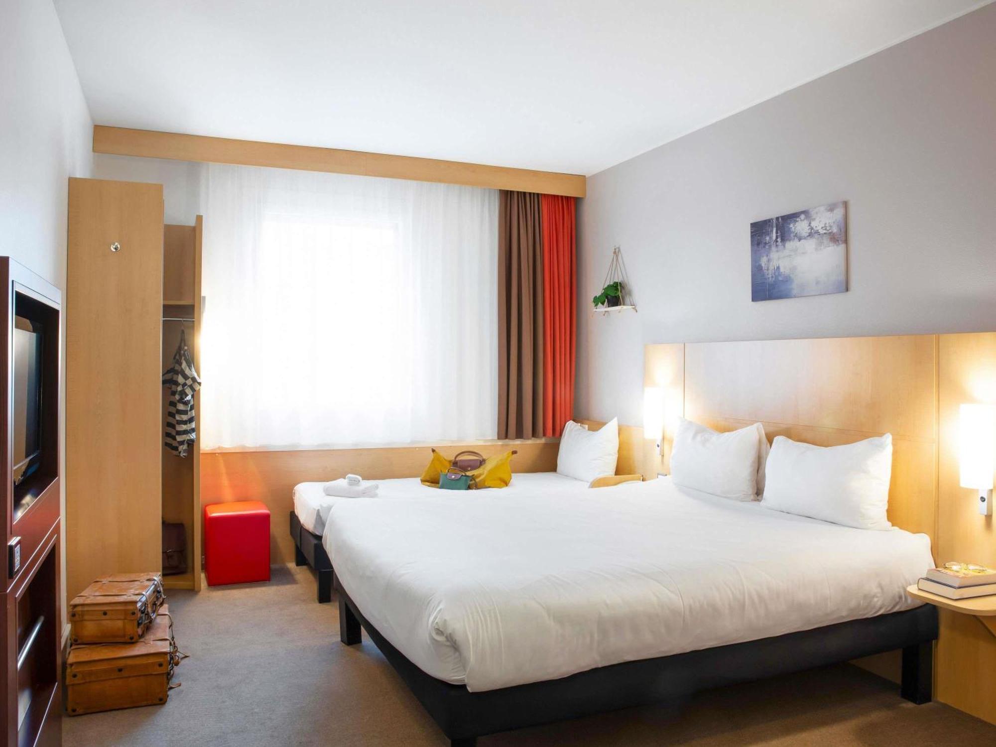 Standard Room One Double Bed One Single Bed