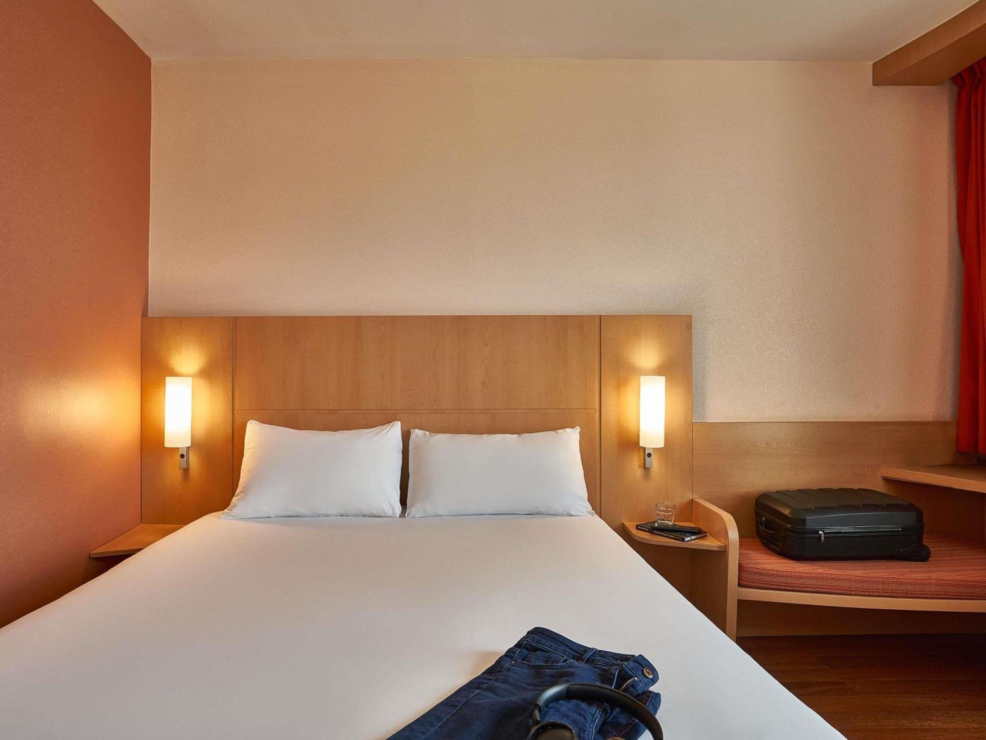 Standard One Double Bed