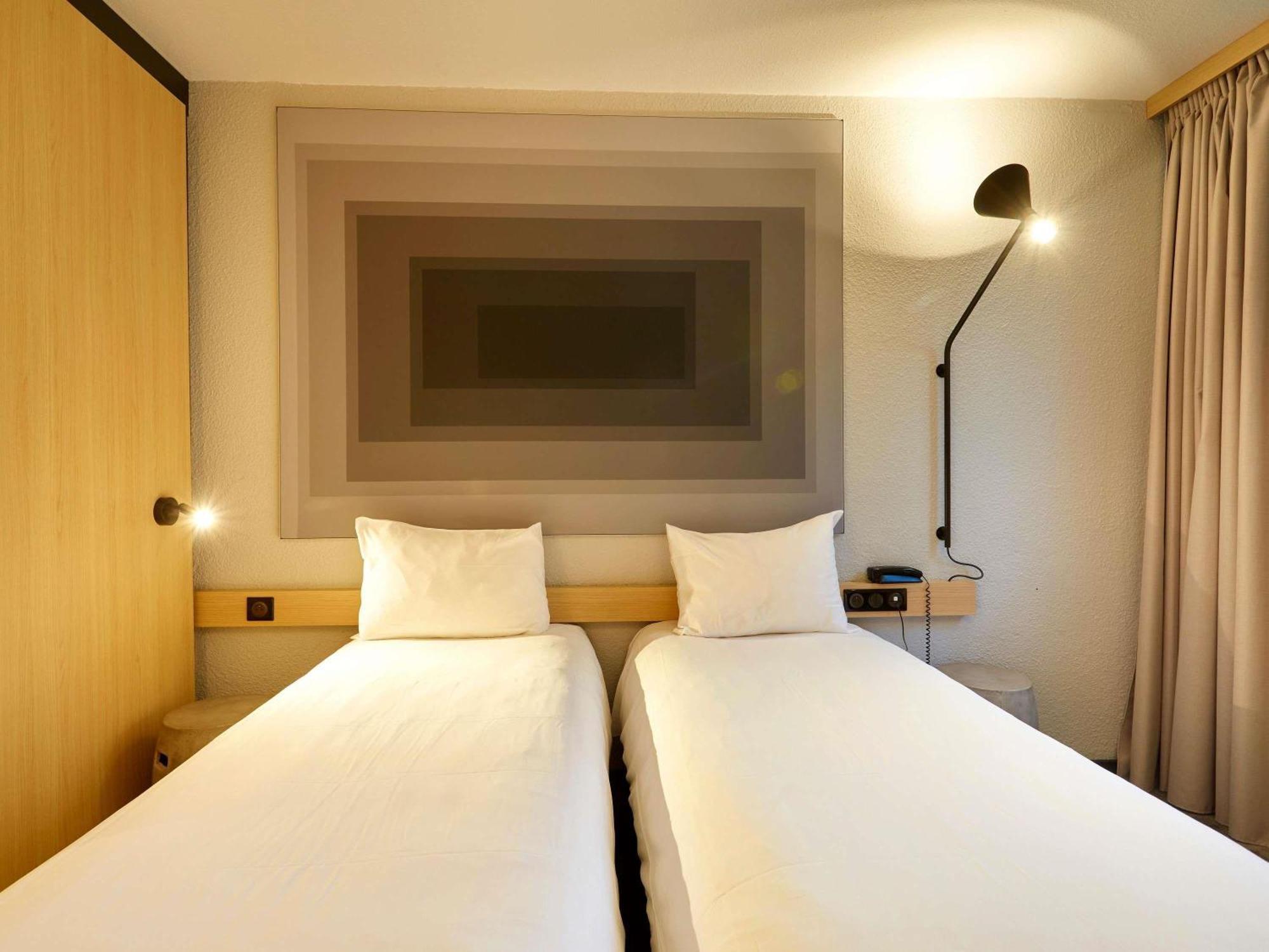 Standard Room Two Single Beds