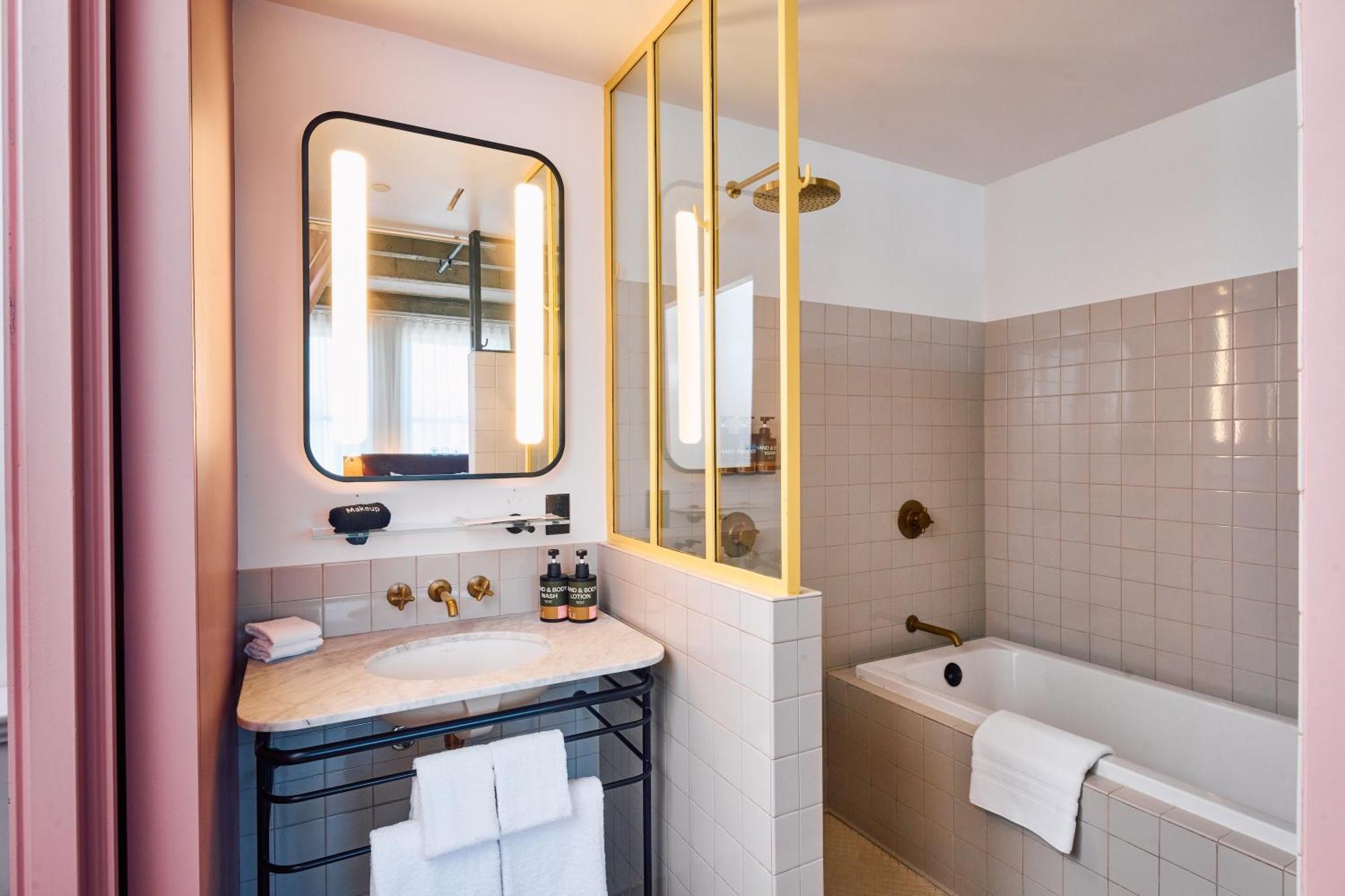 Double Queen Suite Renovated