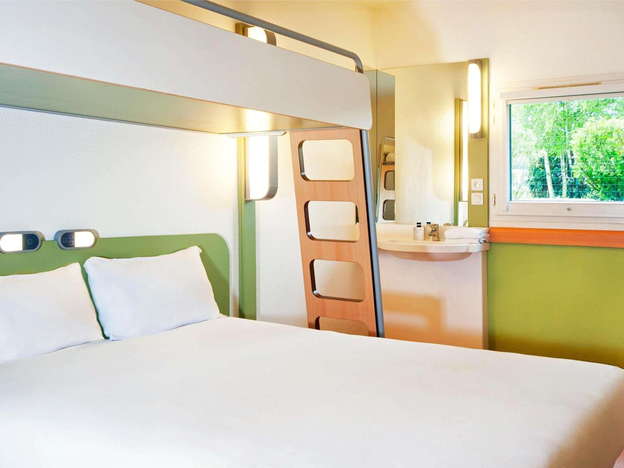 Standard Room Double Bed Bunk Bed