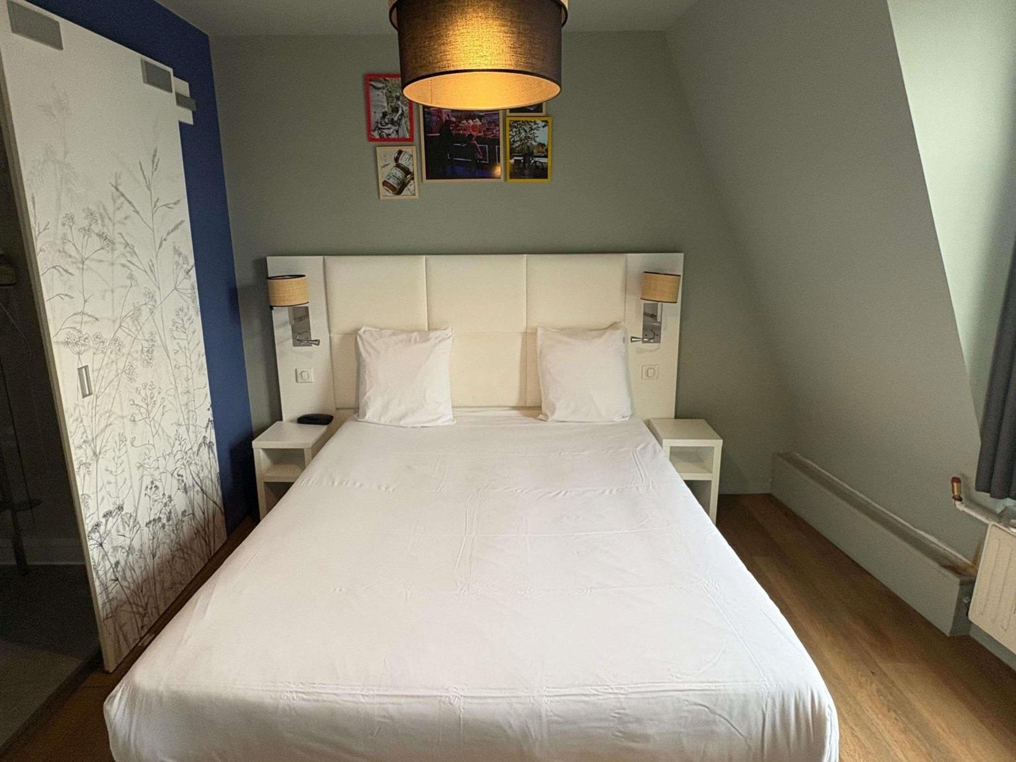 Pop Room One Double Bed