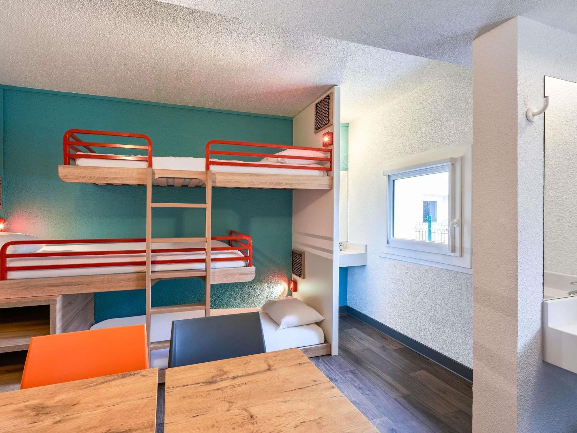 Combo Room up to Six Guests