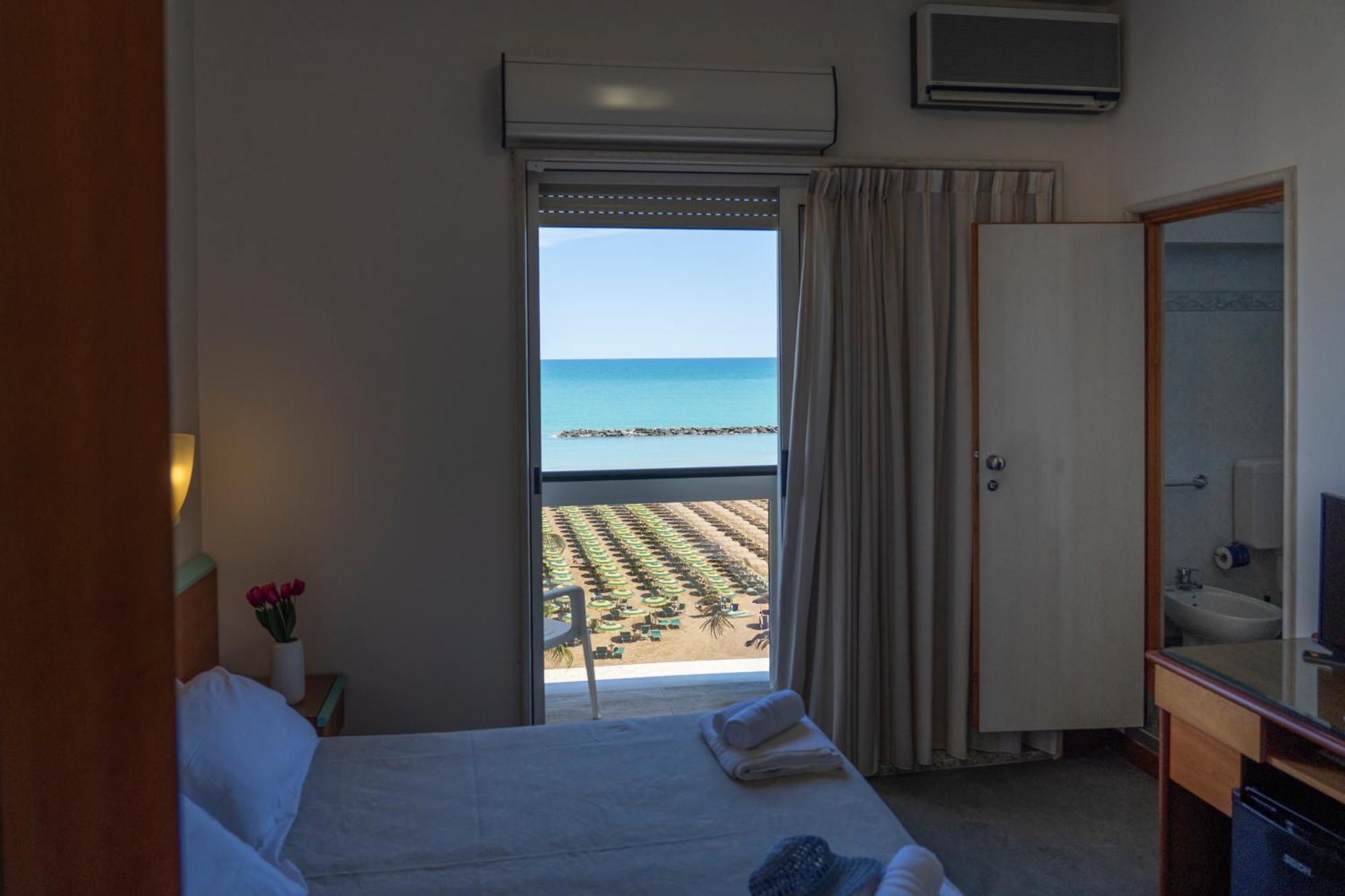 Double Room Sea View
