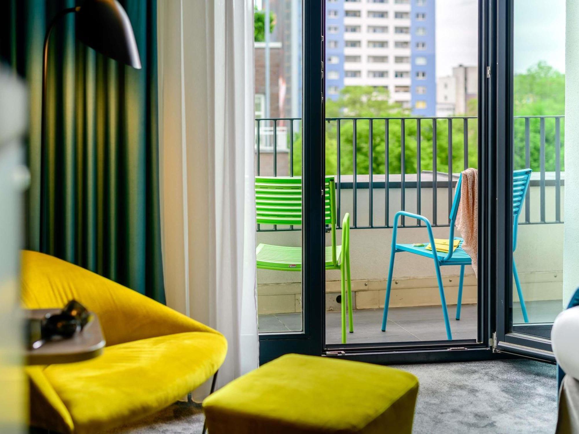 Superior Queen Room Balcony