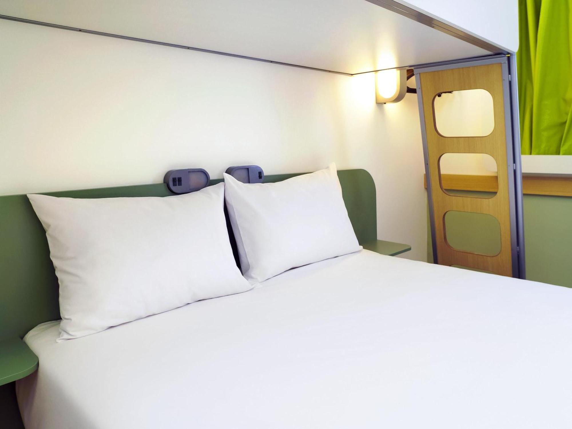 Standard Double Room 1 Double bed 1 Single bed