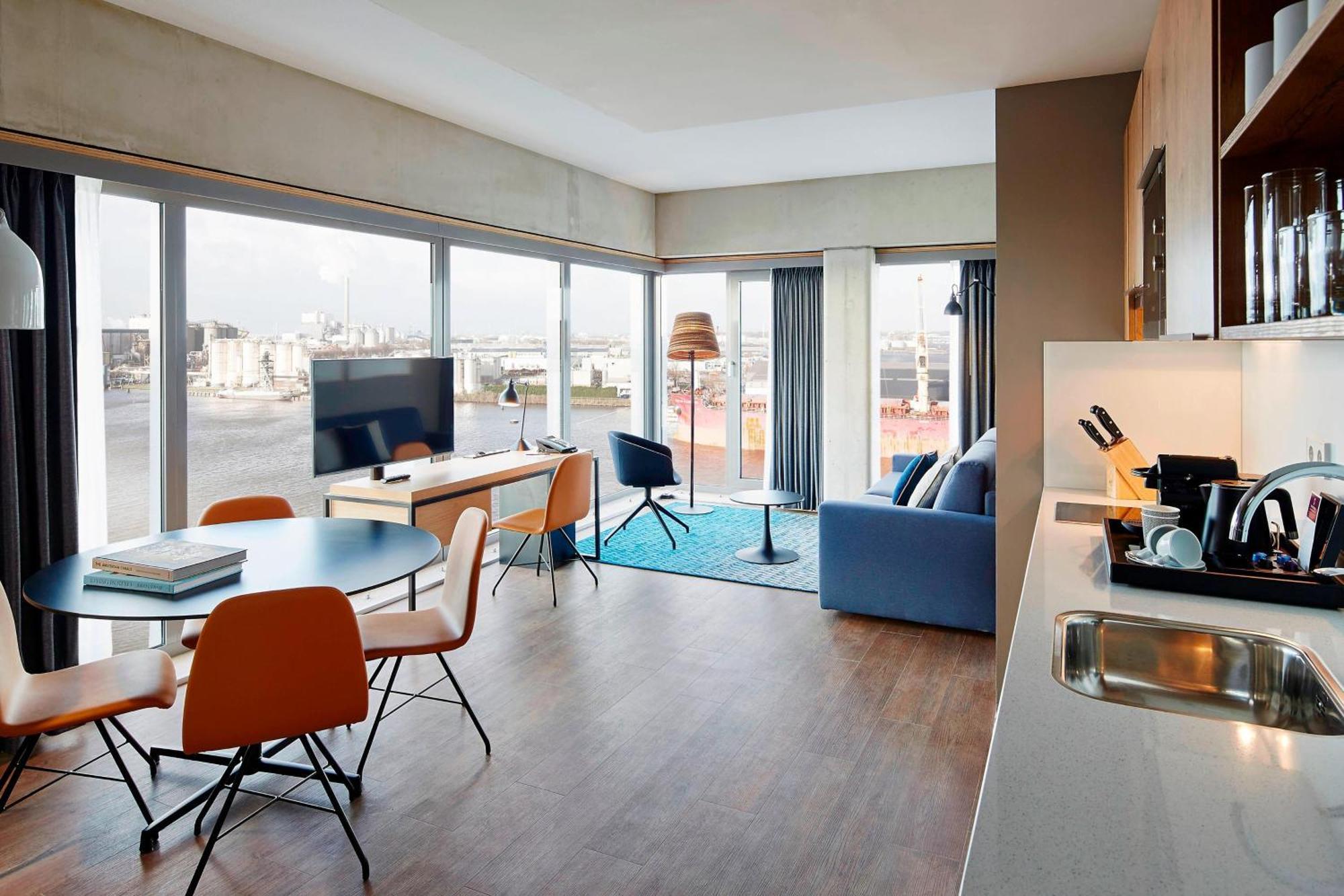 One-Bedroom Suite