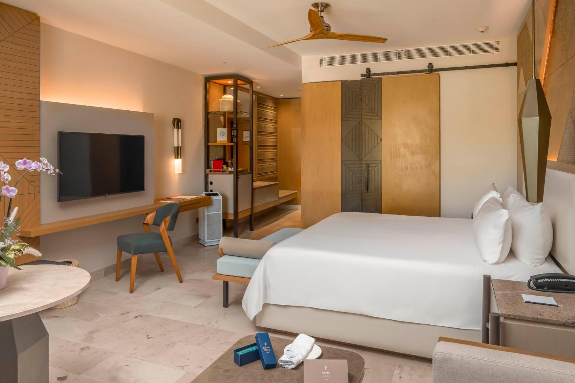 Pure Wellness Junior Suite Partial Ocean View