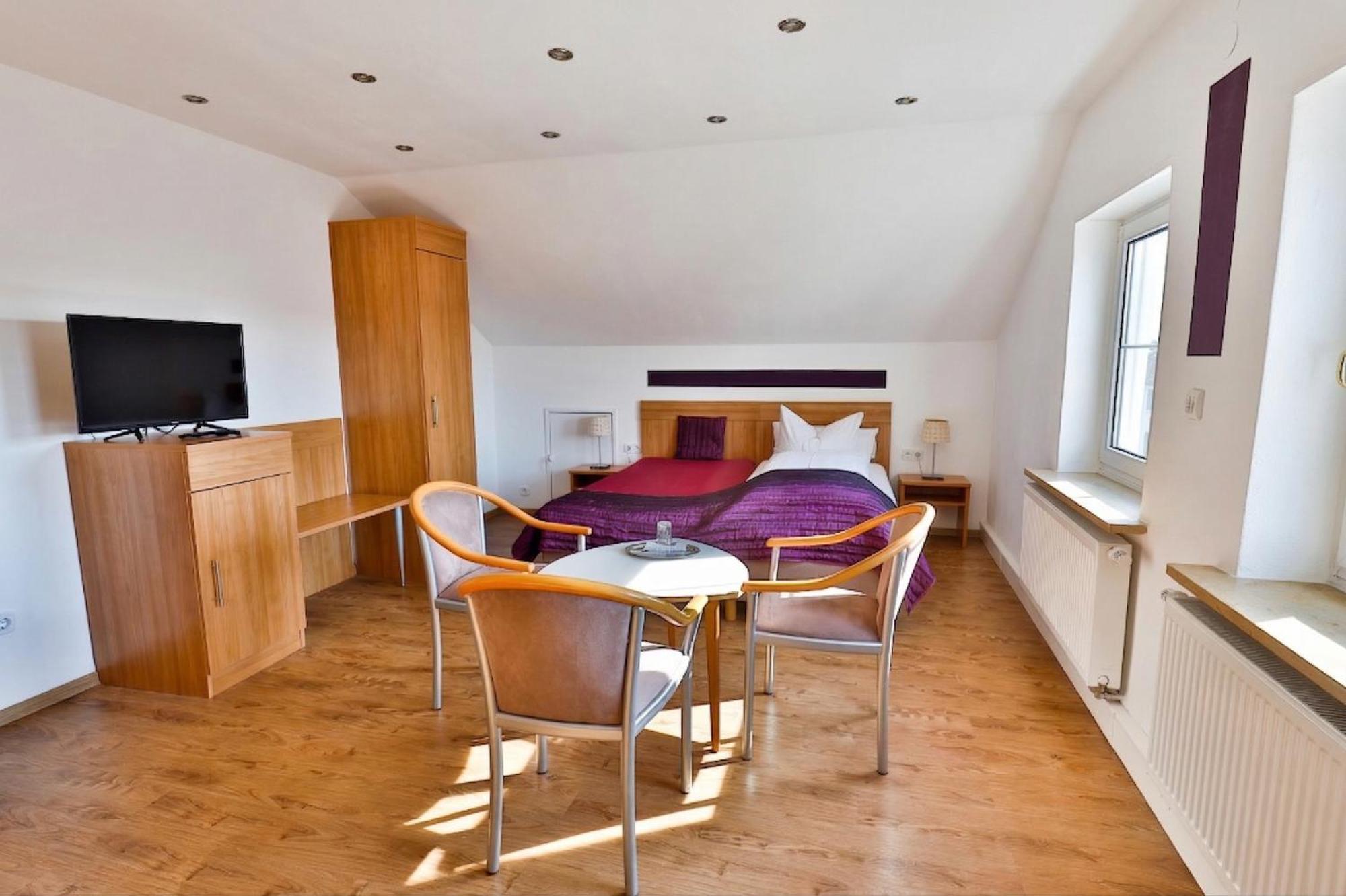 Triple Room Bathroom
