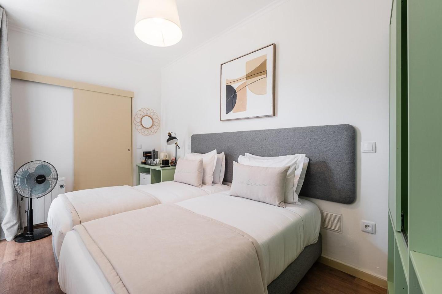 Standard Twin Room