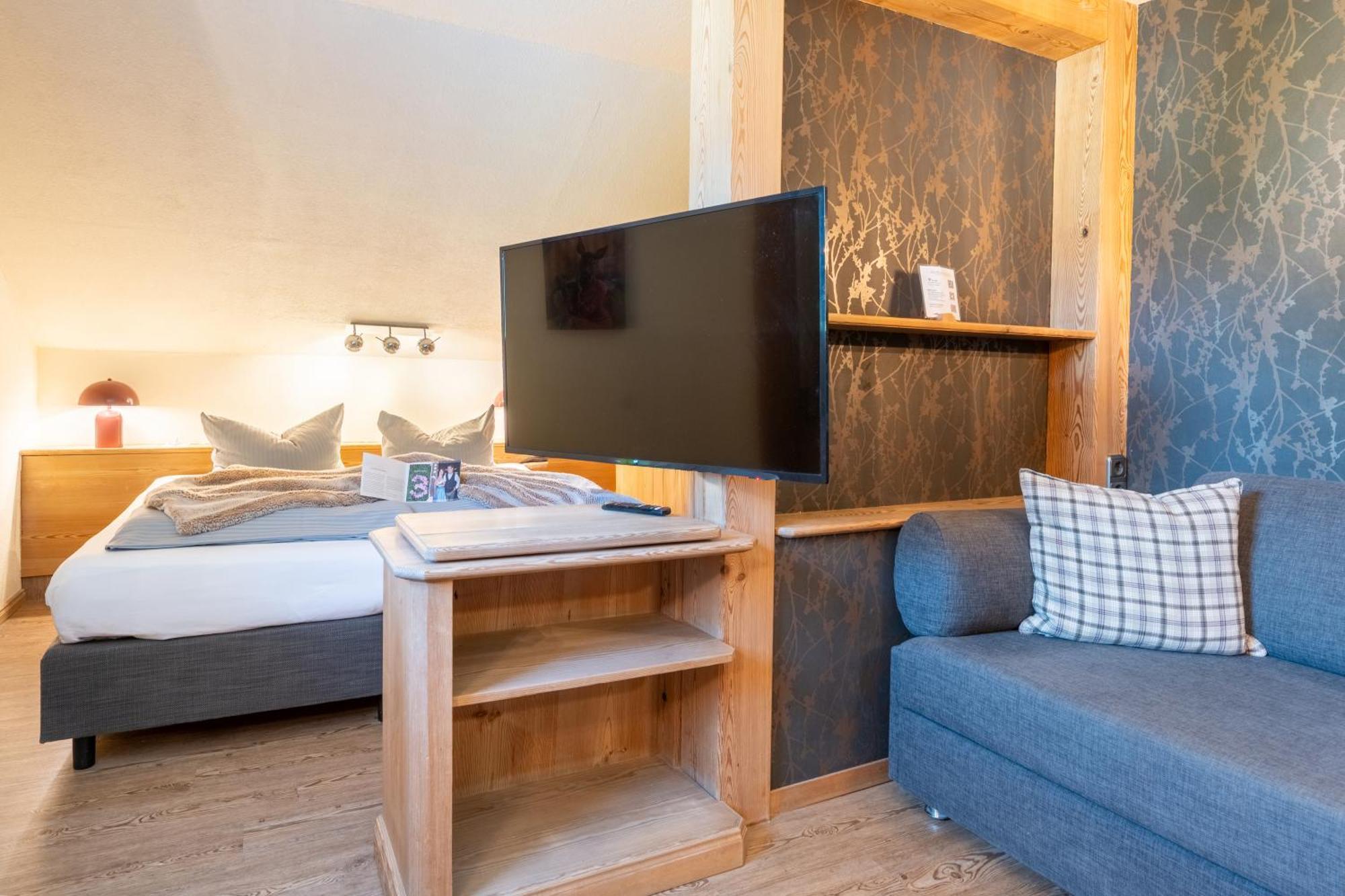 Comfort Triple Room Street View