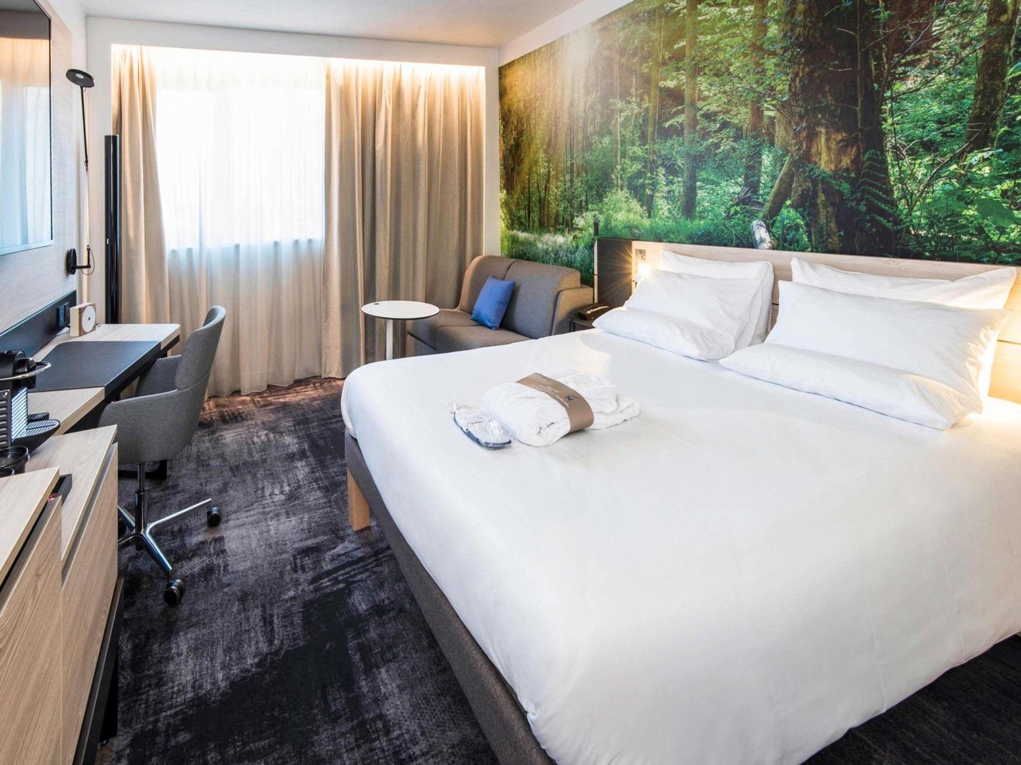Executive Queen Room