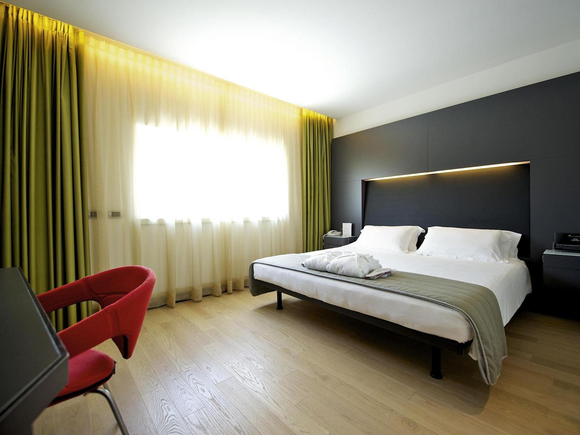 Junior Suite One Double Bed