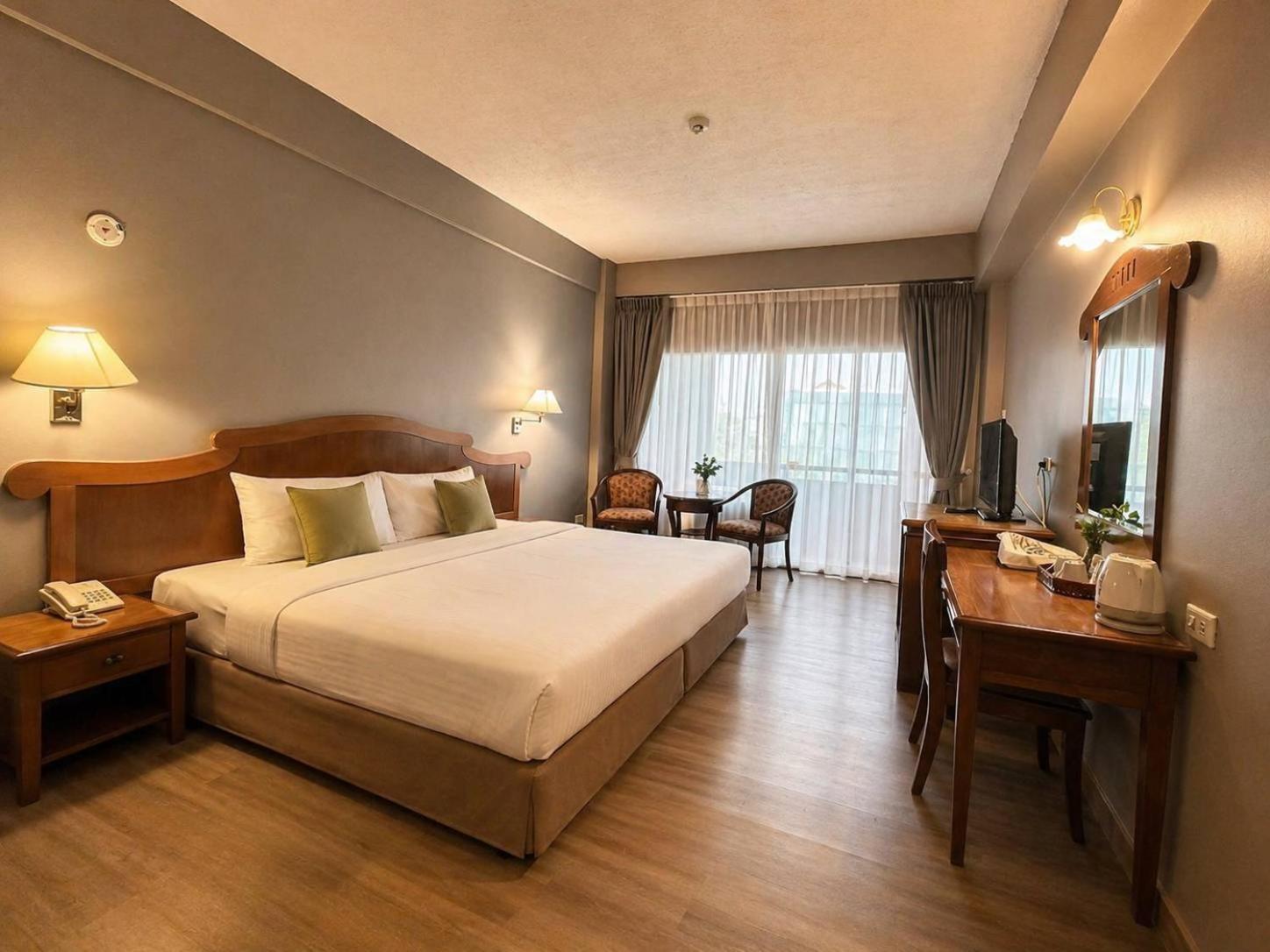 Deluxe Boutique Room