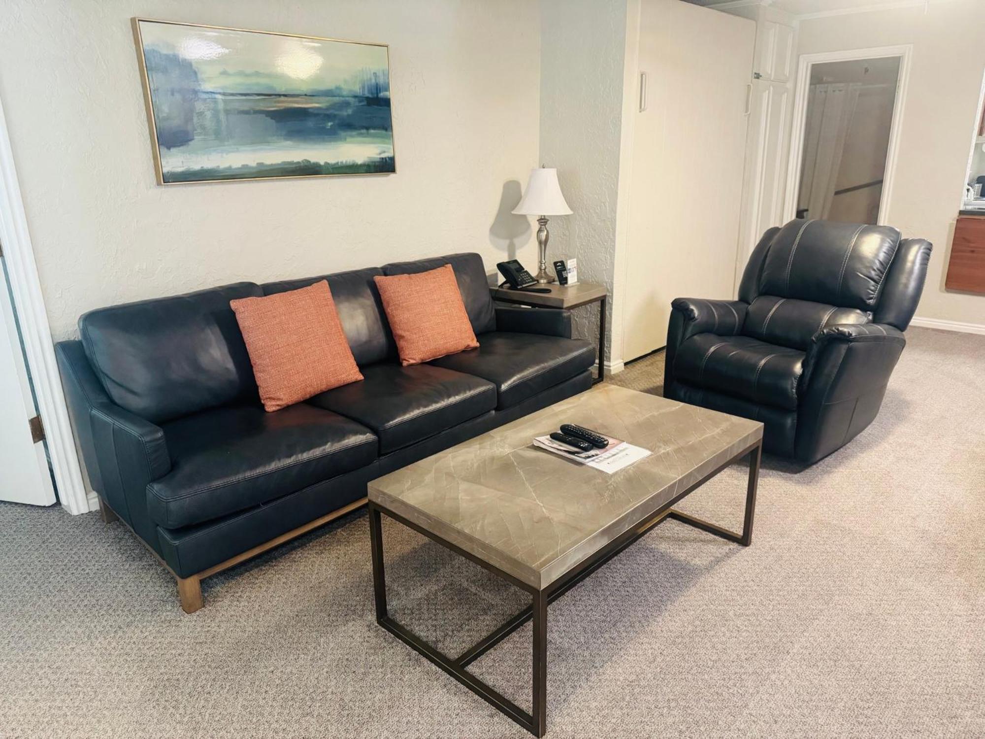 One-Bedroom Suite