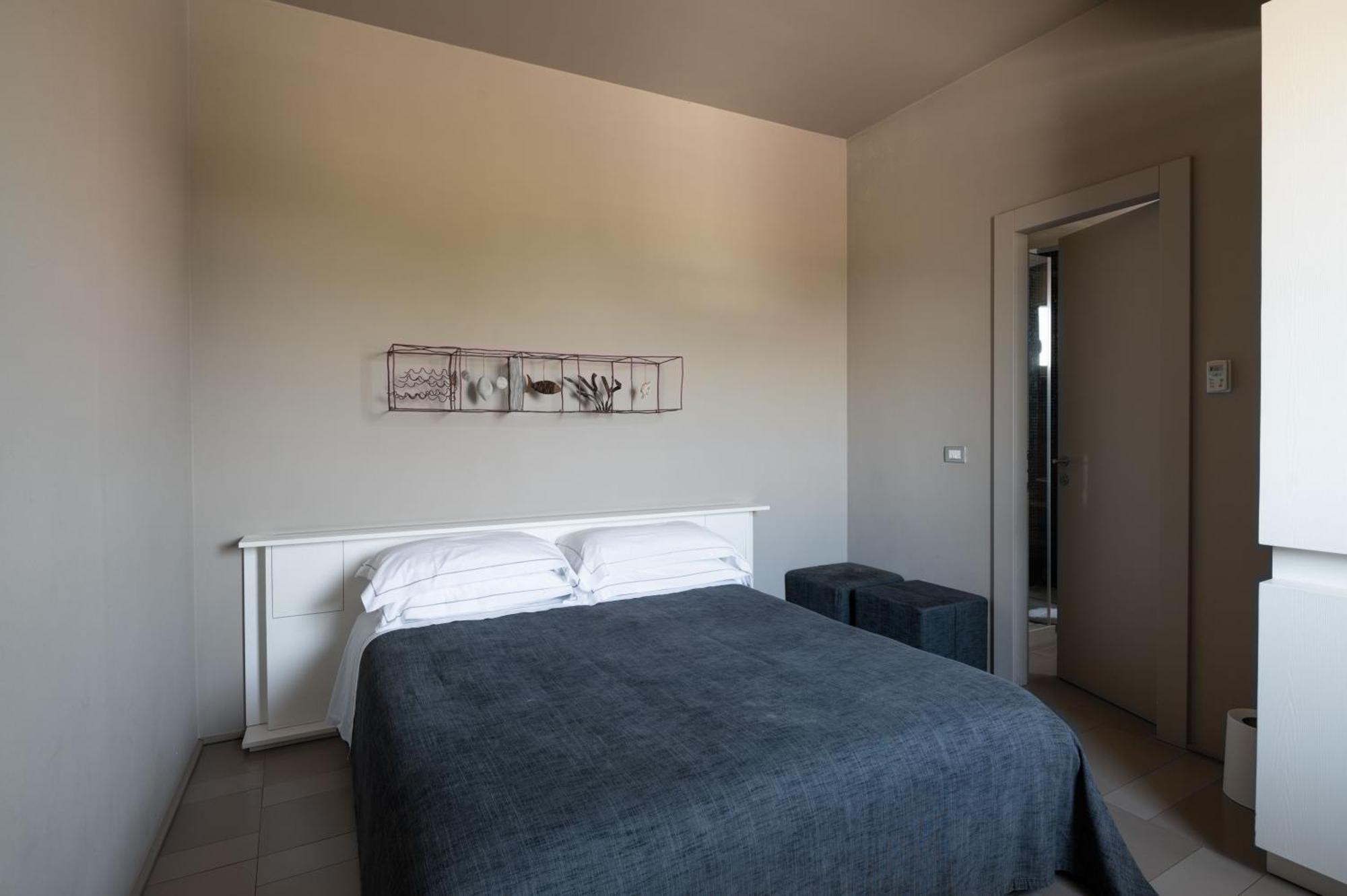Double Room Lake View