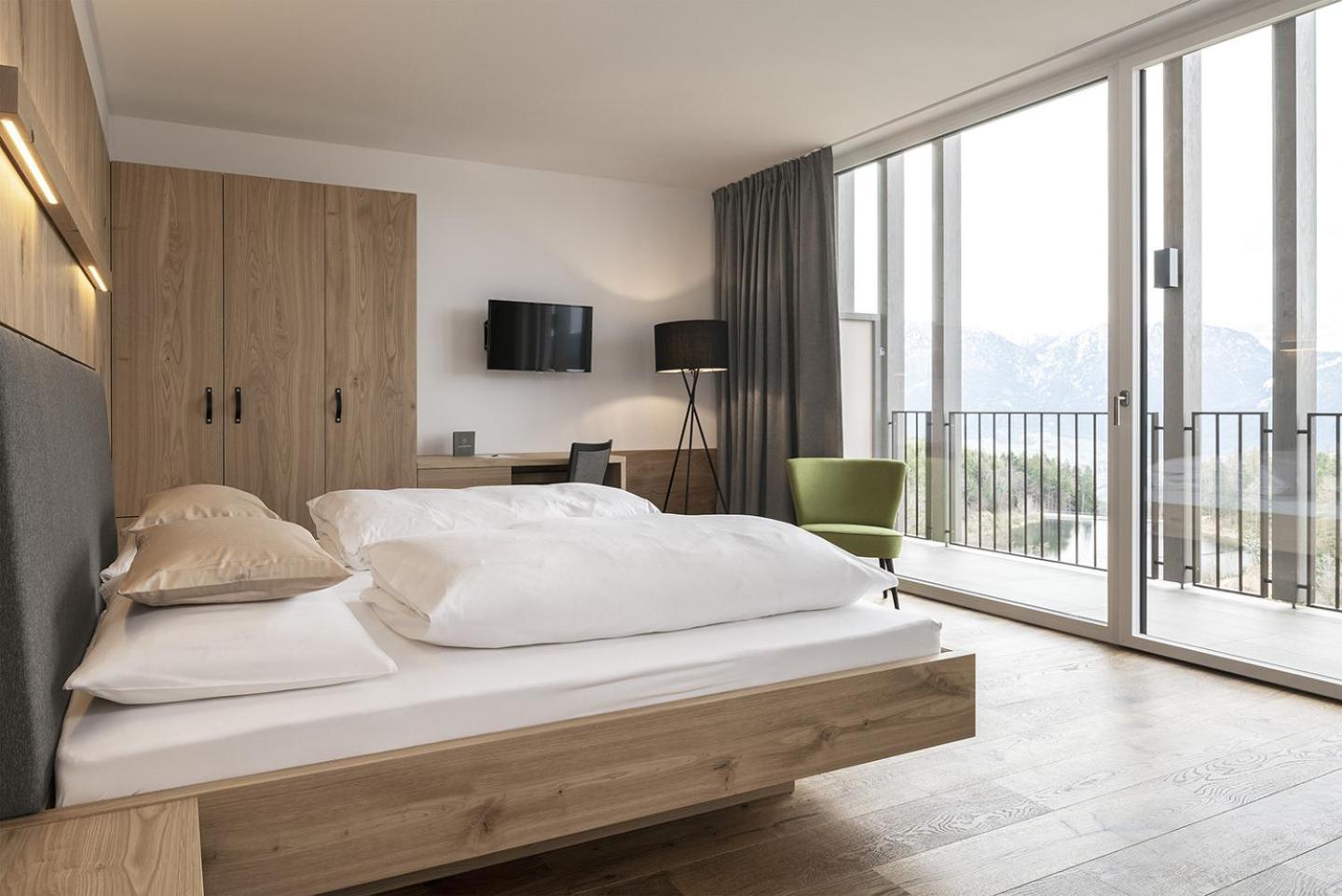 King Room Mountain View