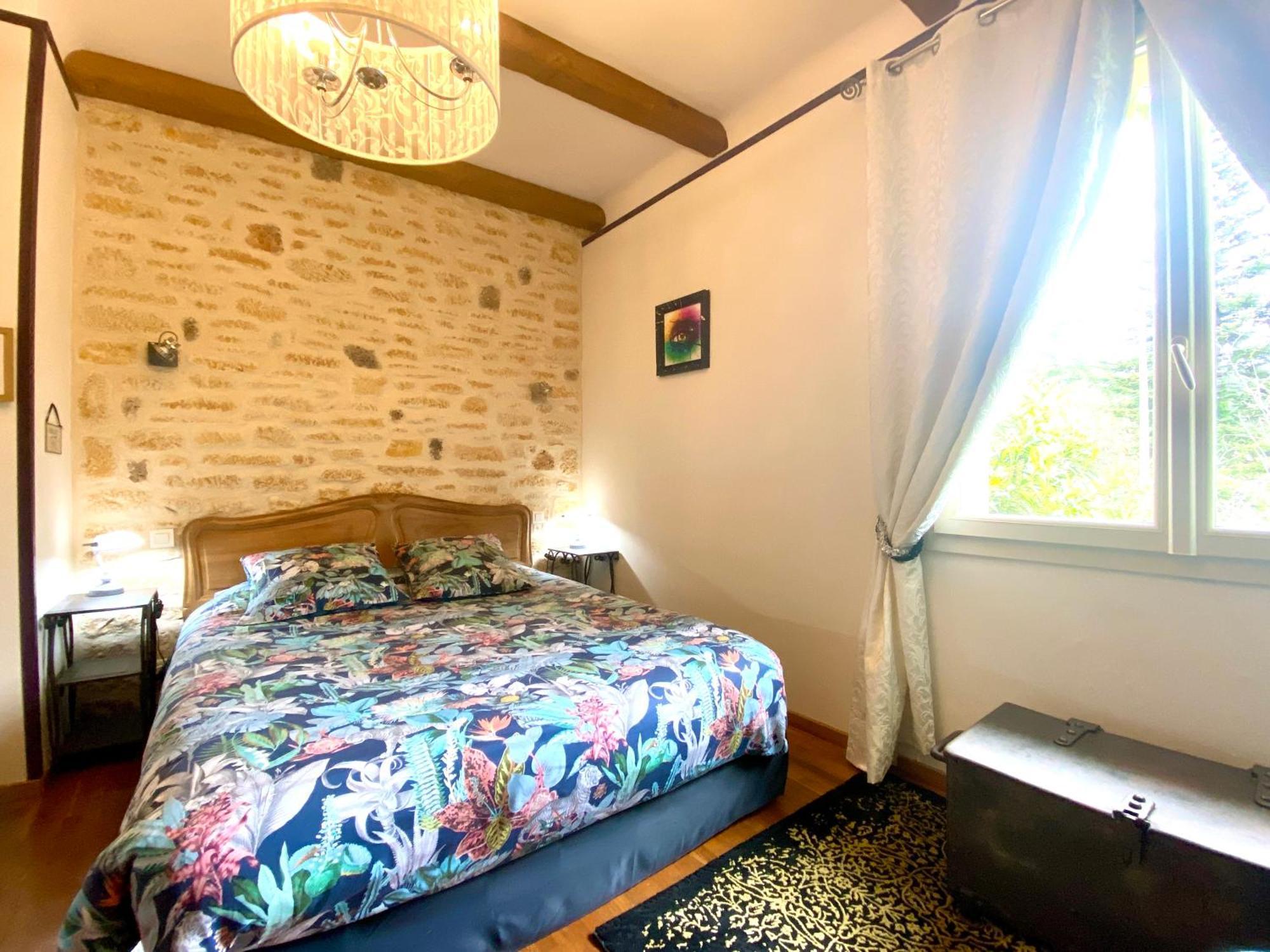 Comfort Double Room Private Bathroom