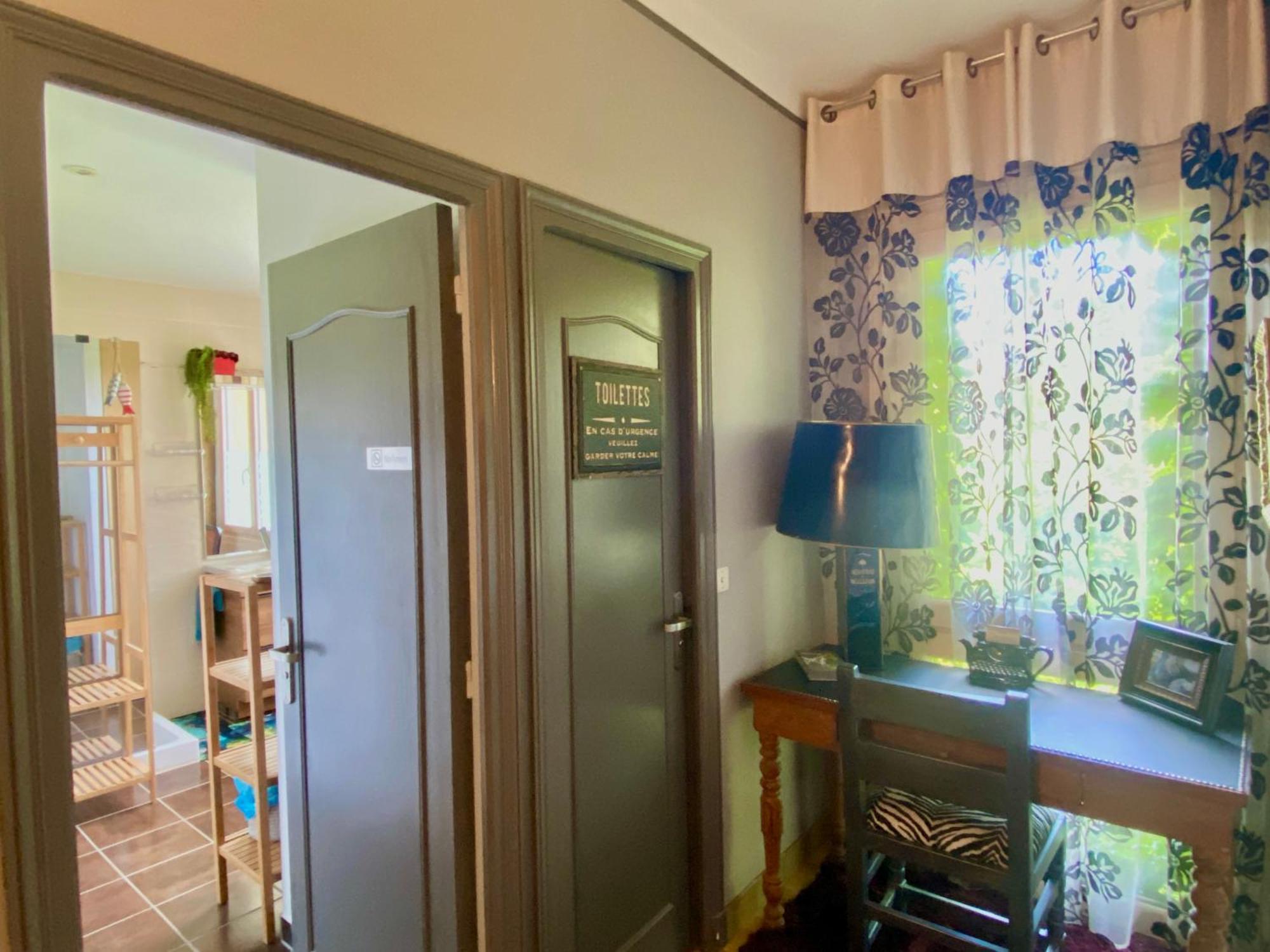Superior Double Room Private Bathroom