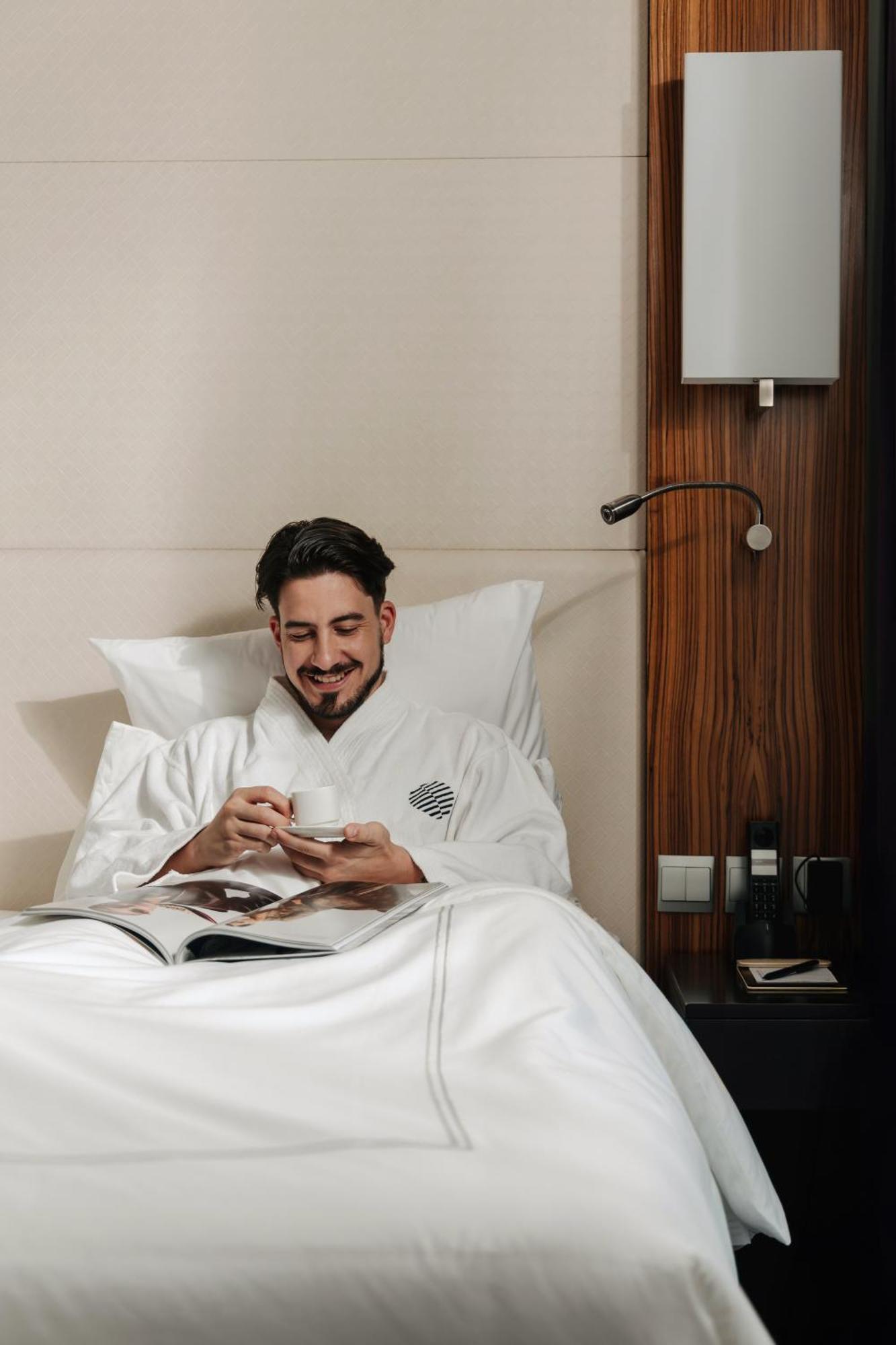 Superior King Room