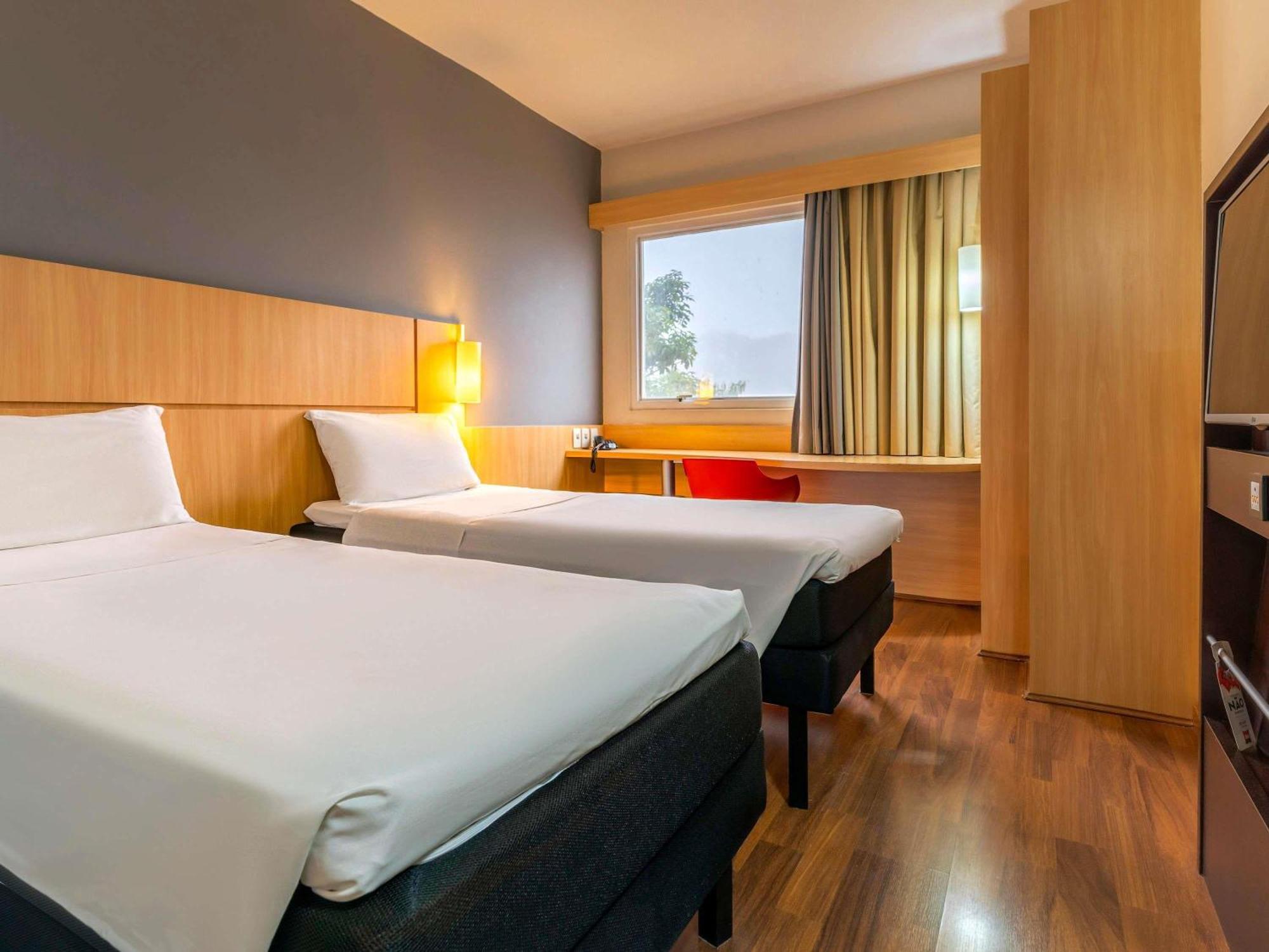 Standard Apartment Twin Beds