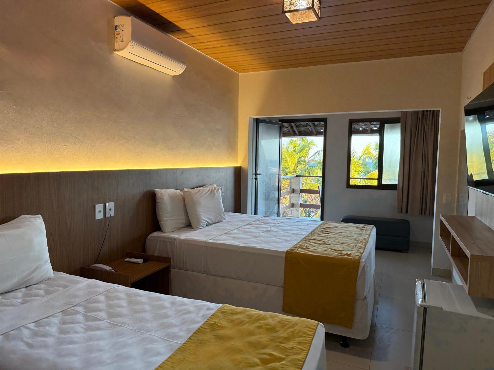 Deluxe Triple Room Sea View