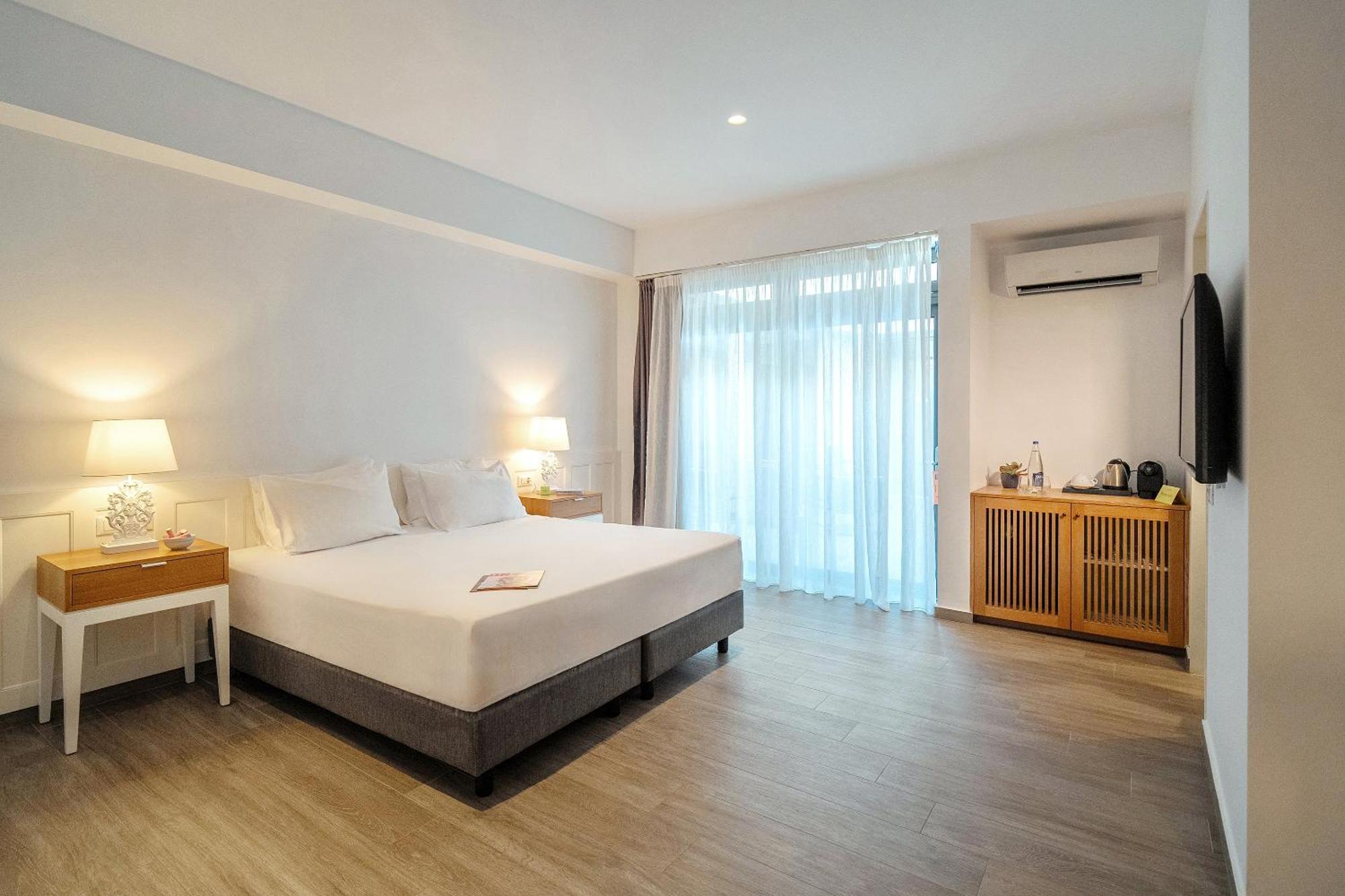 Basic Double or Twin Room