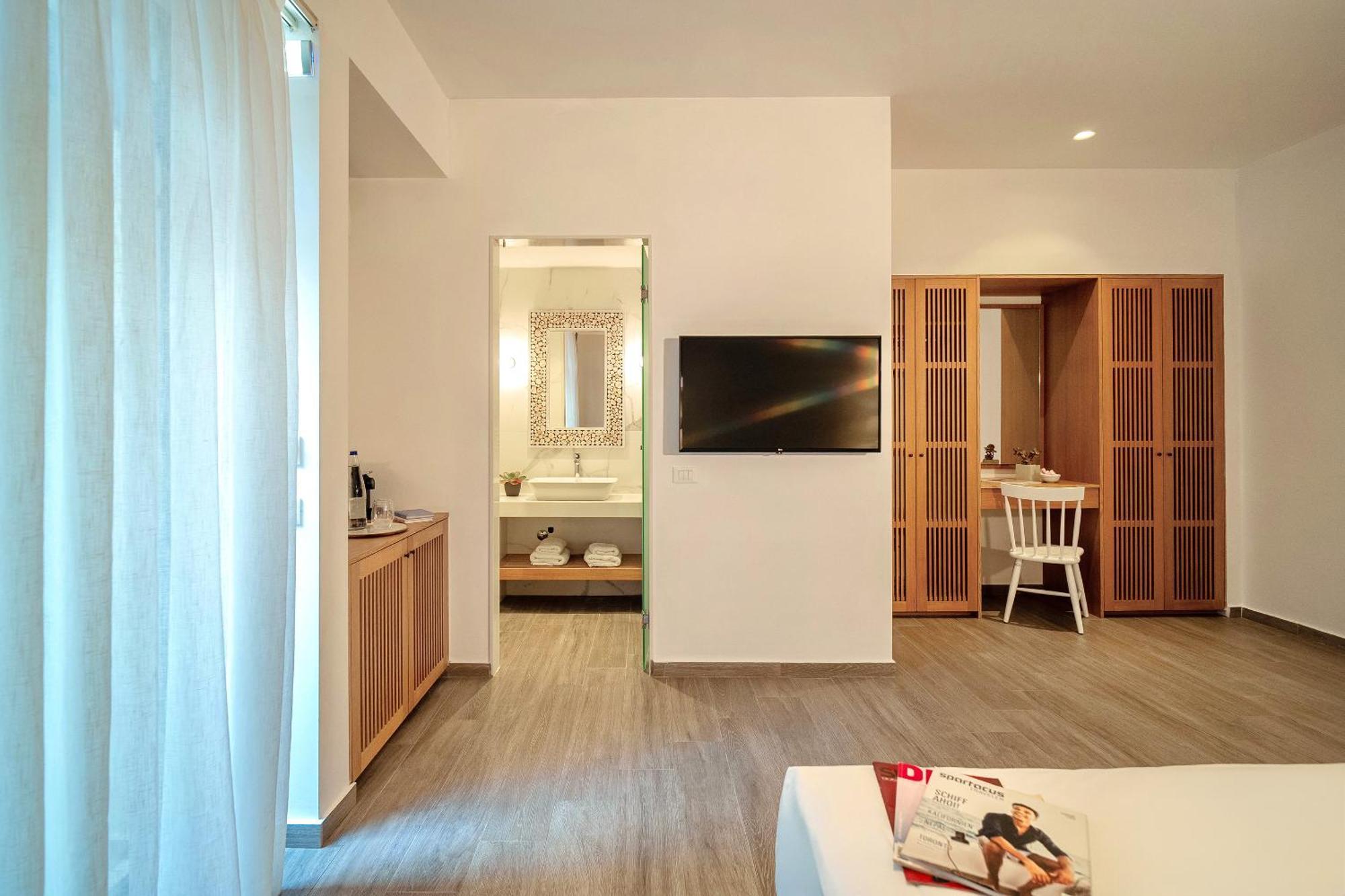 Basic Double or Twin Room