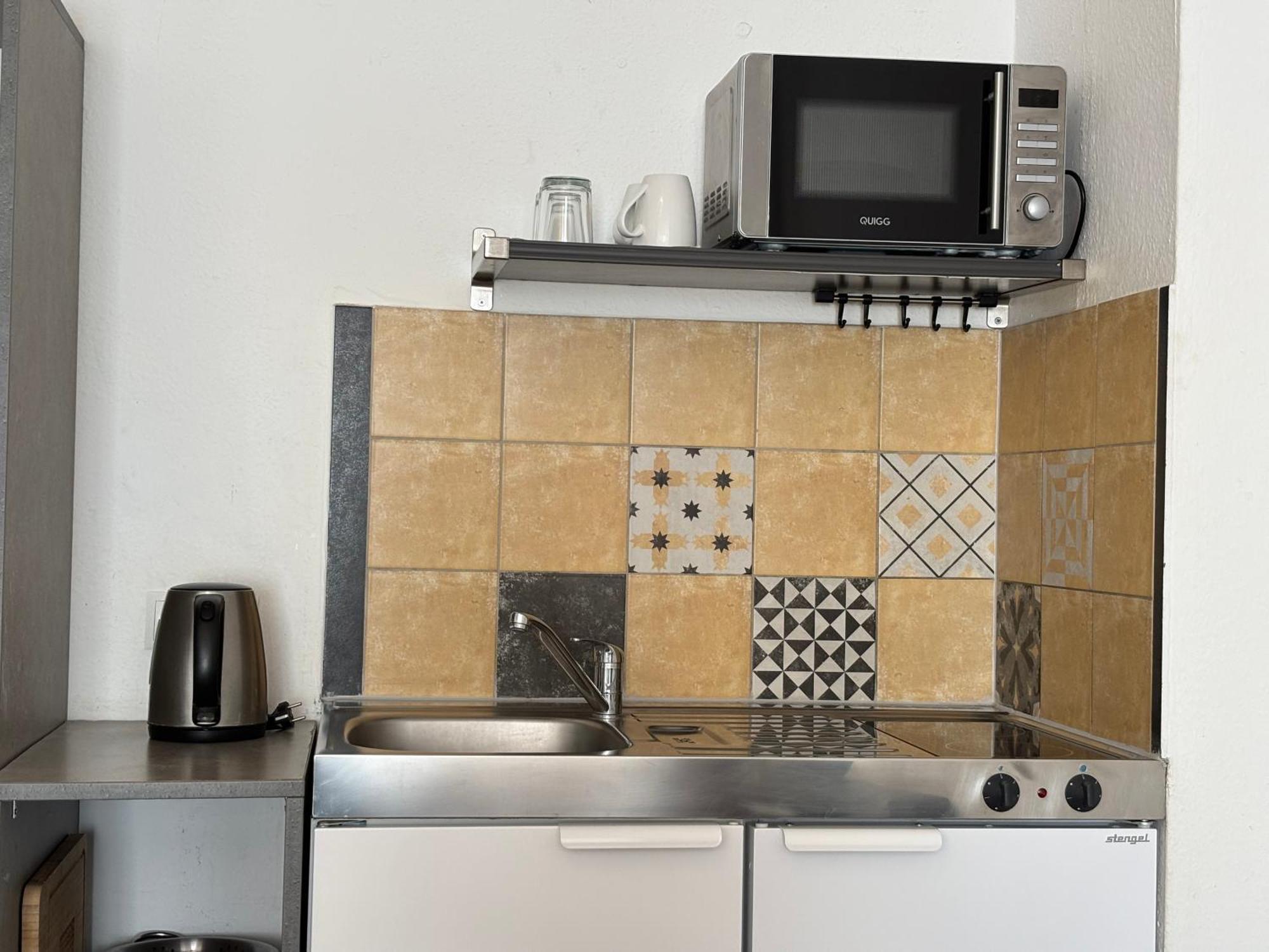 Studio Apartment
