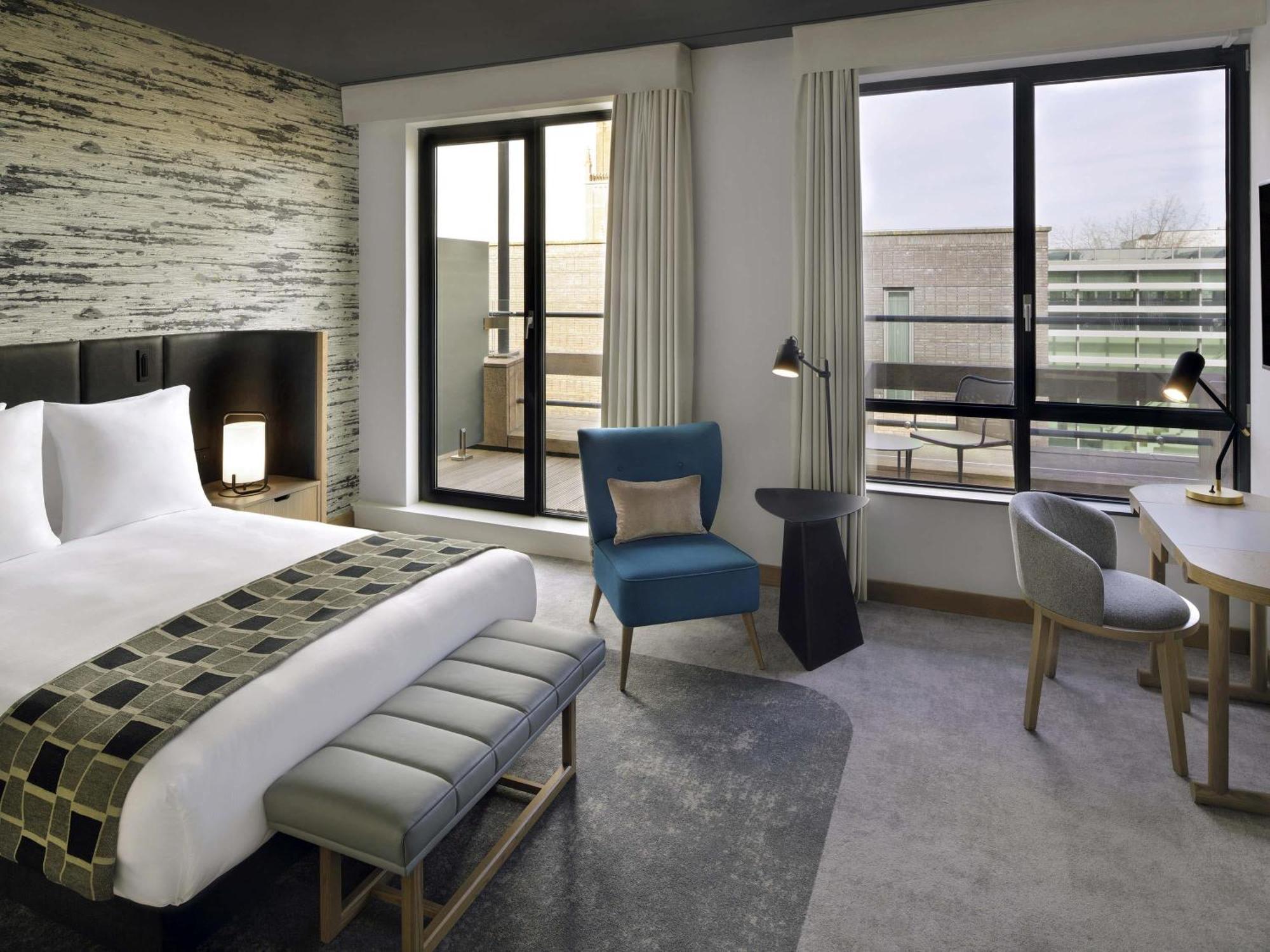 Executive Queen Room Balcony