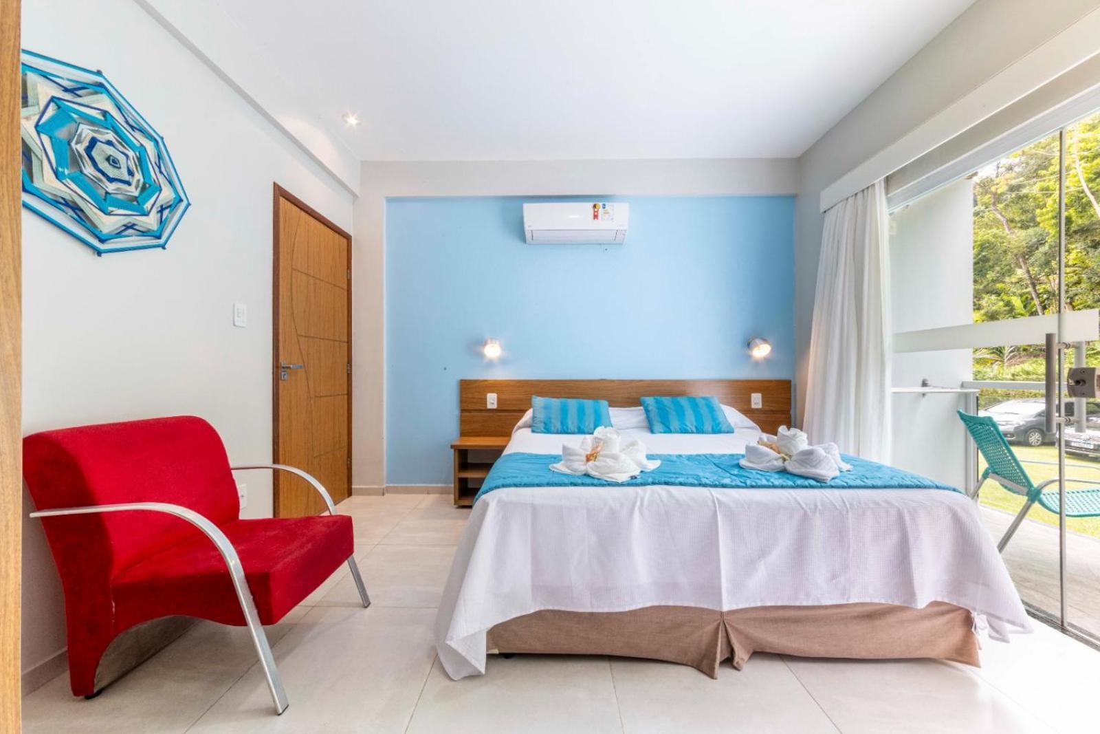 Deluxe Suite Spa Bath