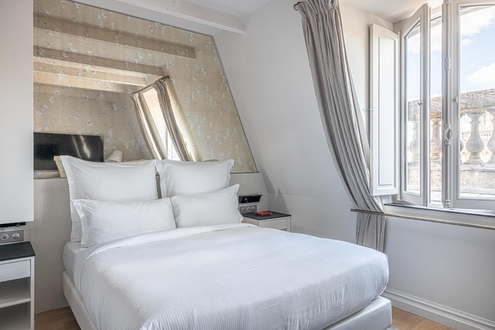 Cosy Mansarded Room