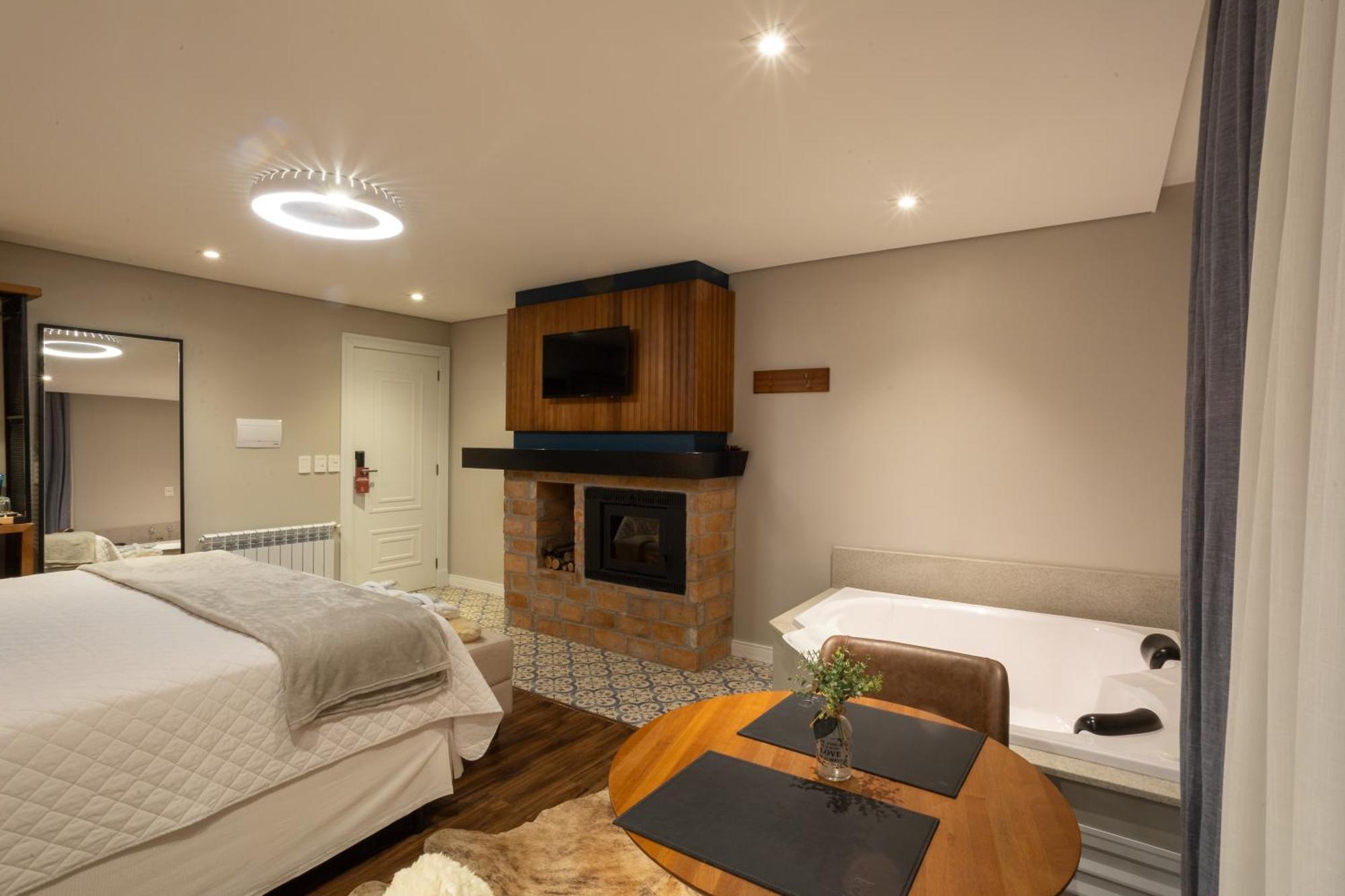 Suite Spa Bath