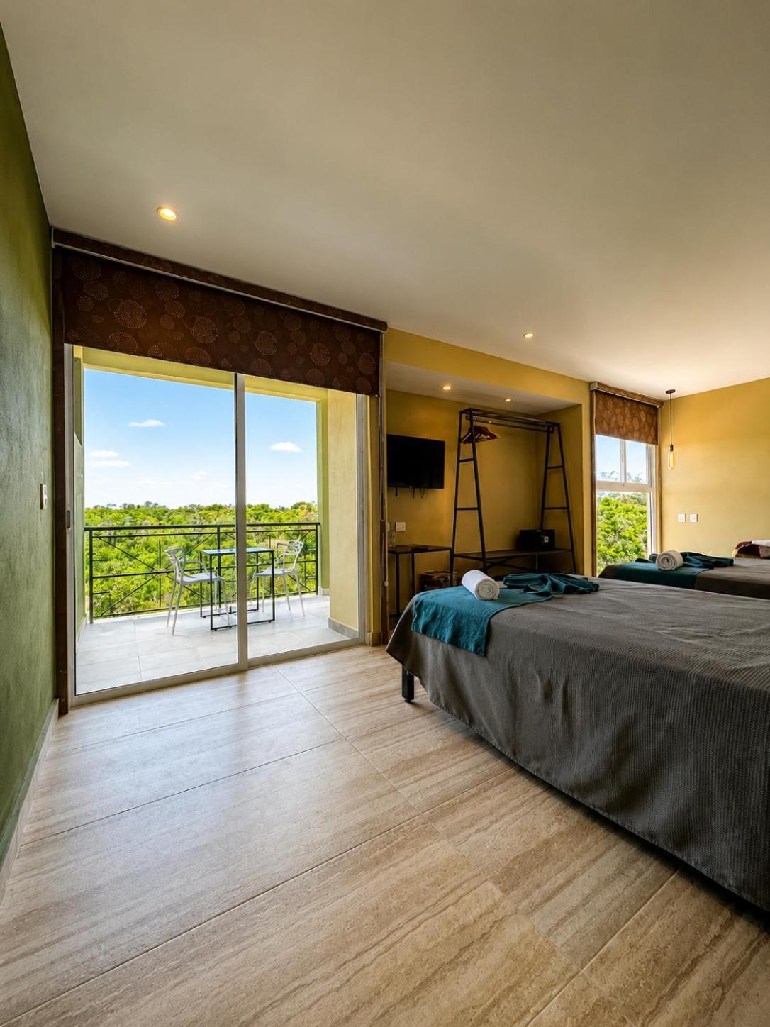 Quarto Twin com Vista Jardim