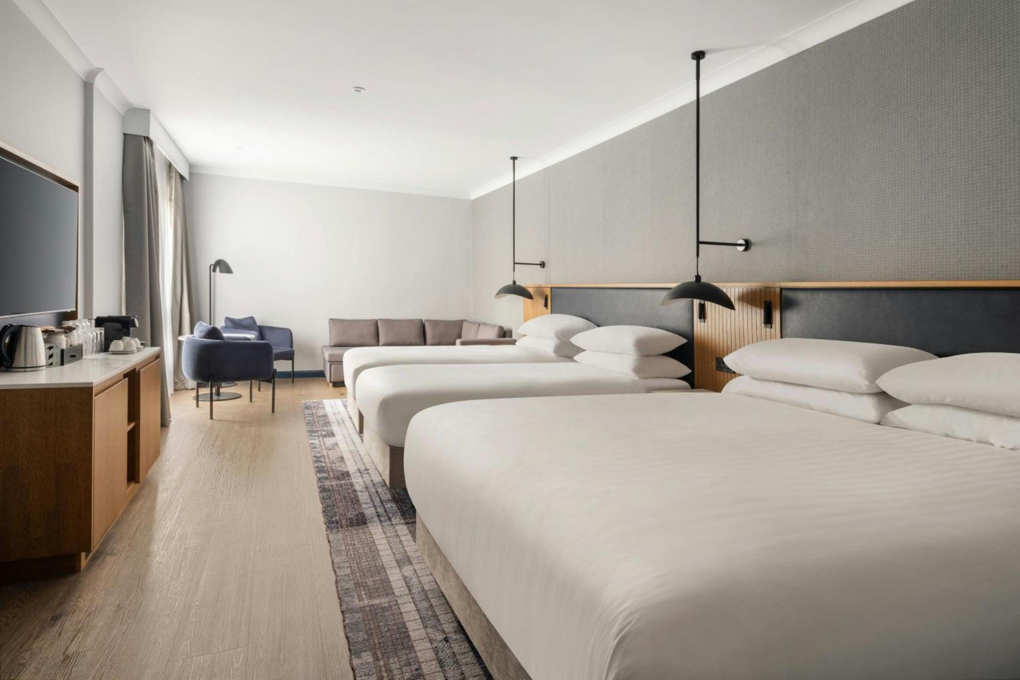 Family Queen Room Two Twin Beds