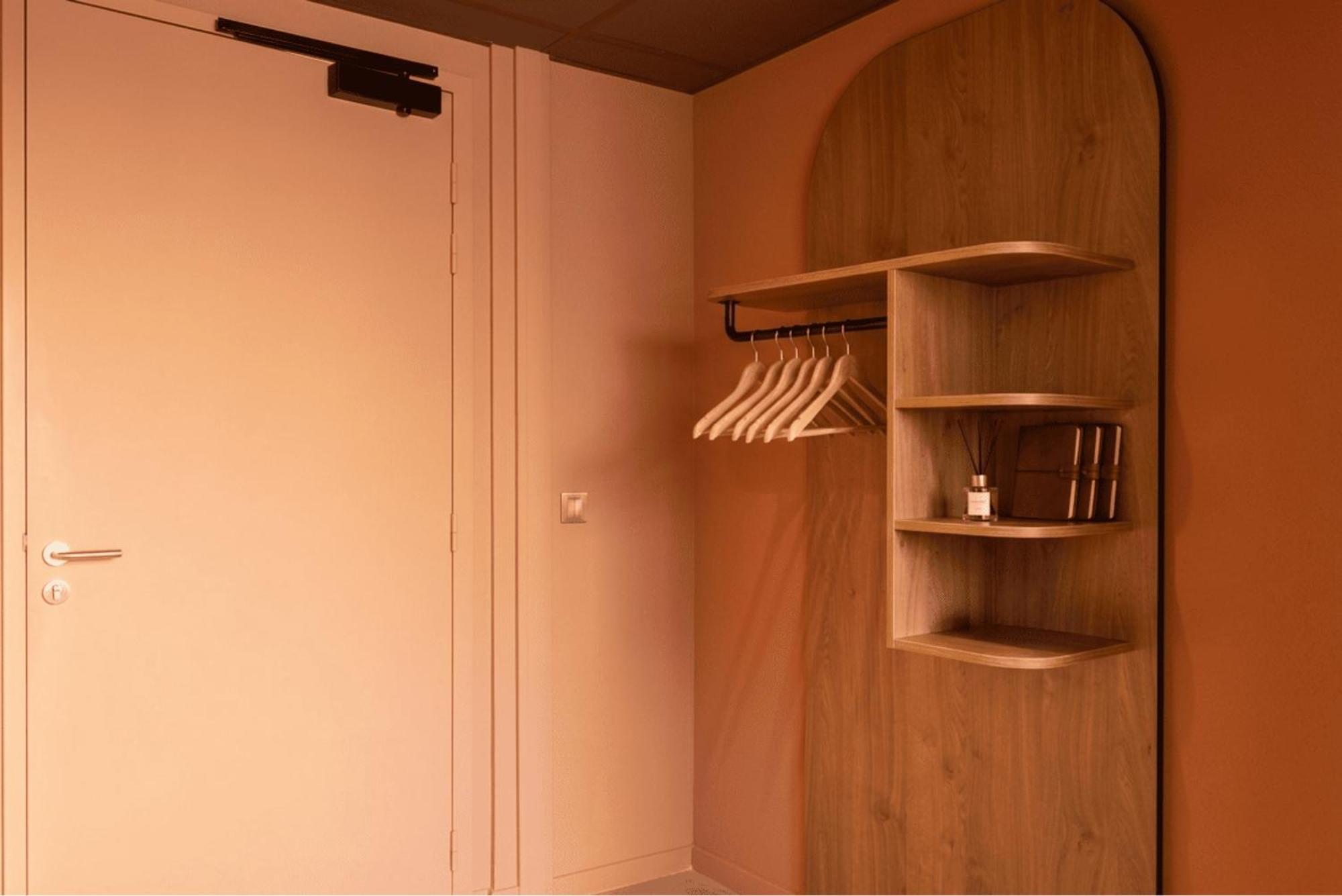 Double Room Golf side