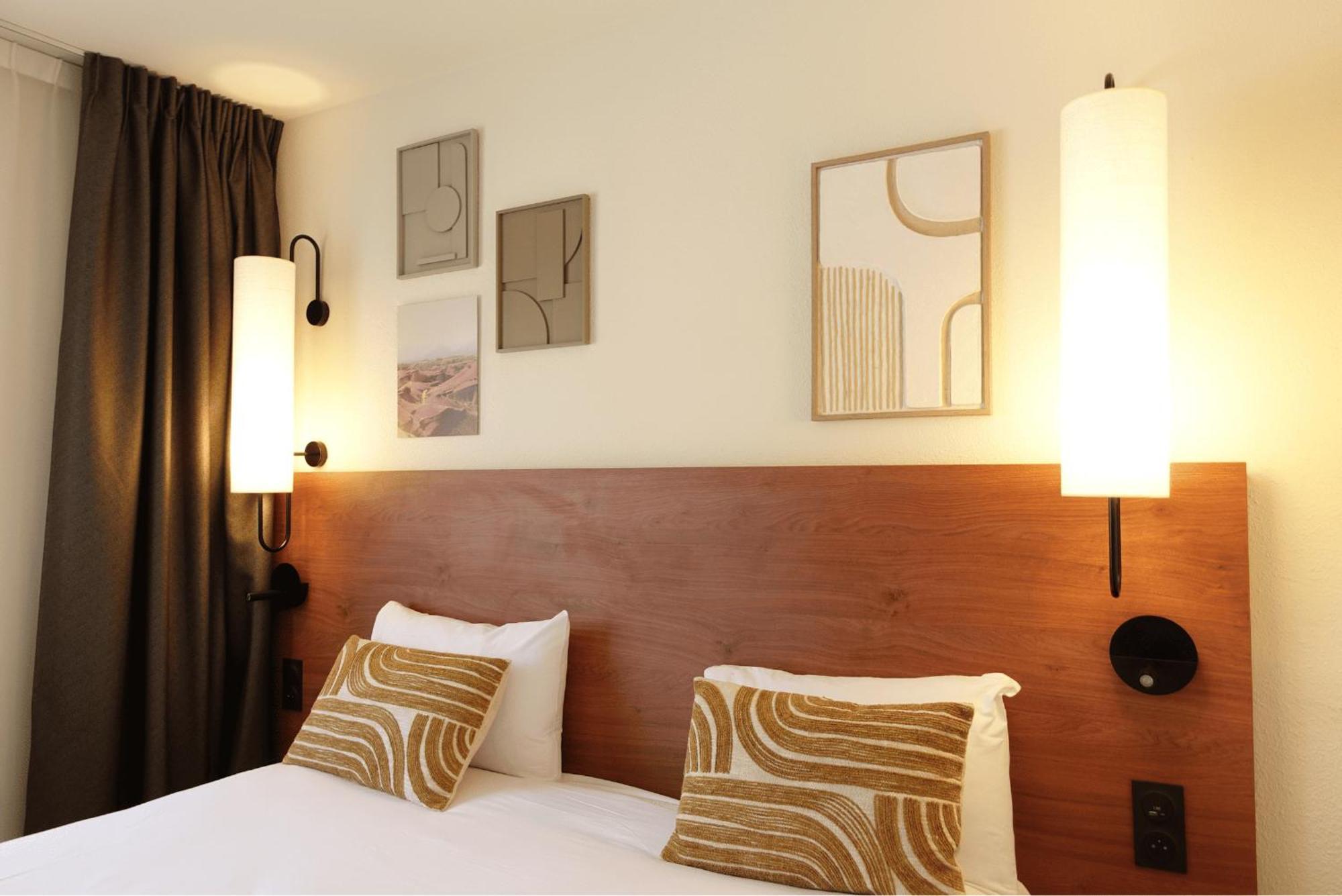 Double Room Golf side