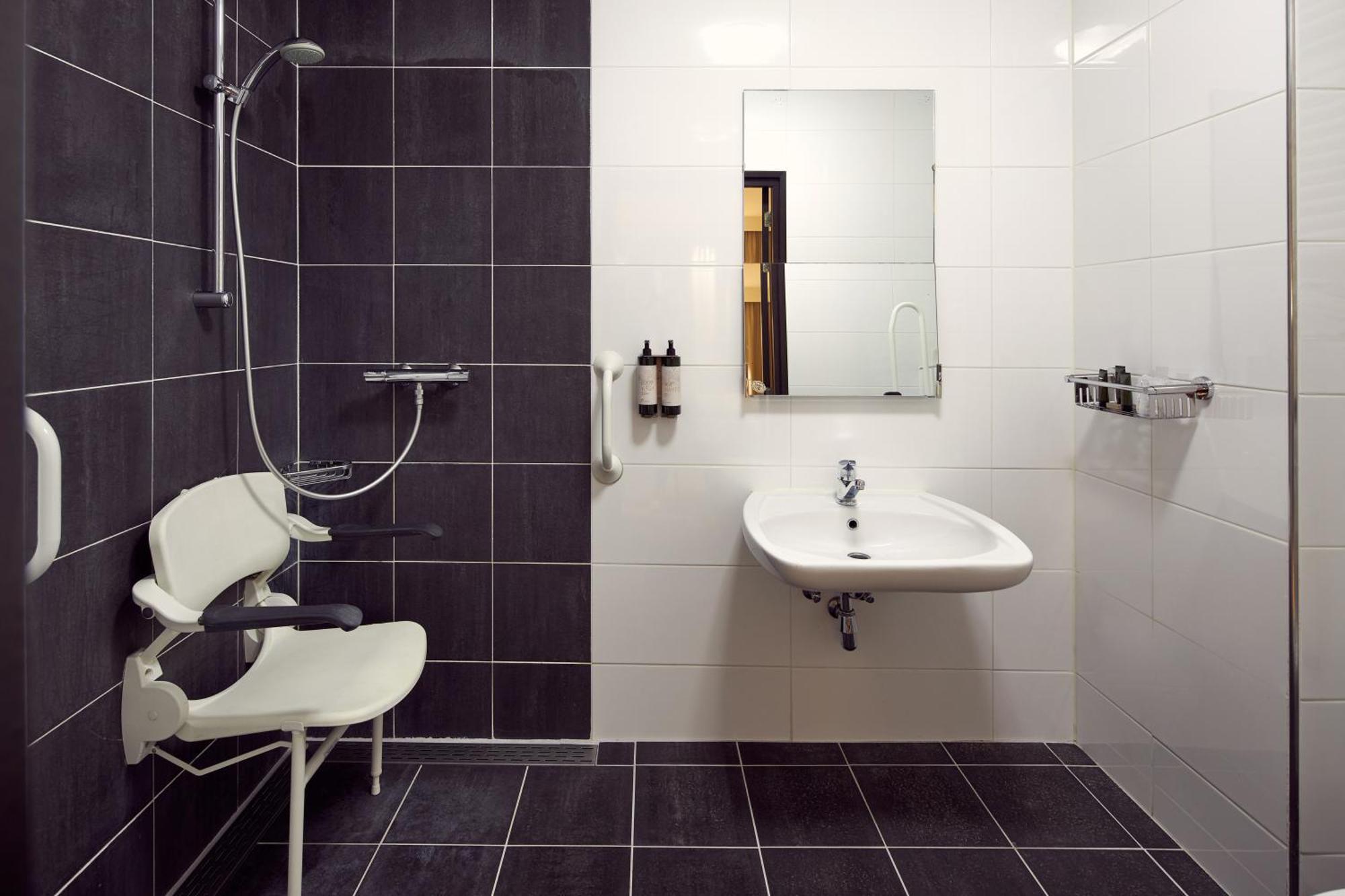 Twin Room Disability Access