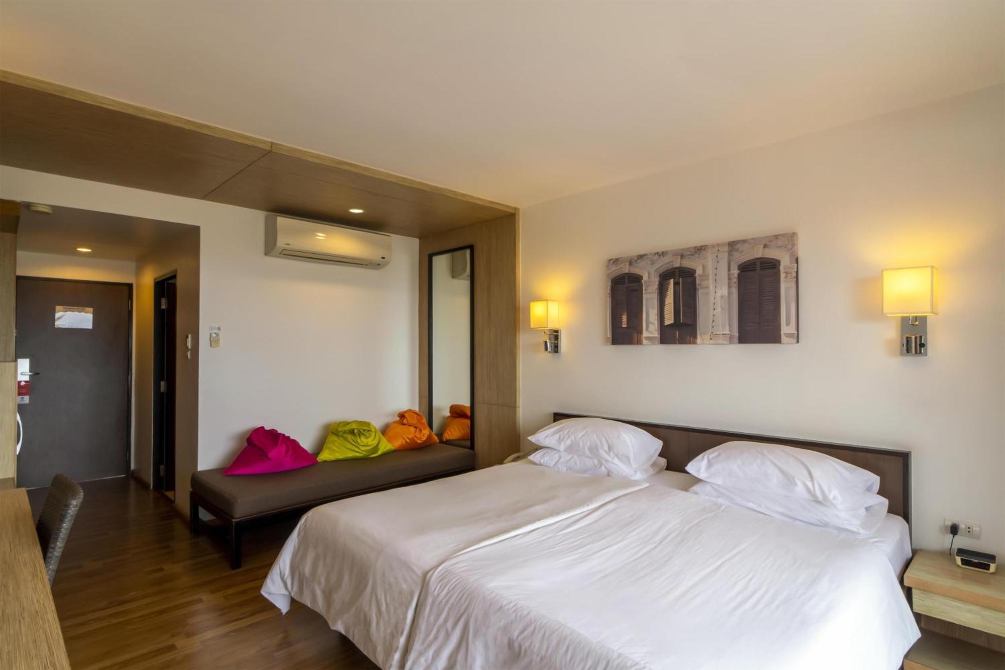 Deluxe King Room Ocean view Non-Smoking