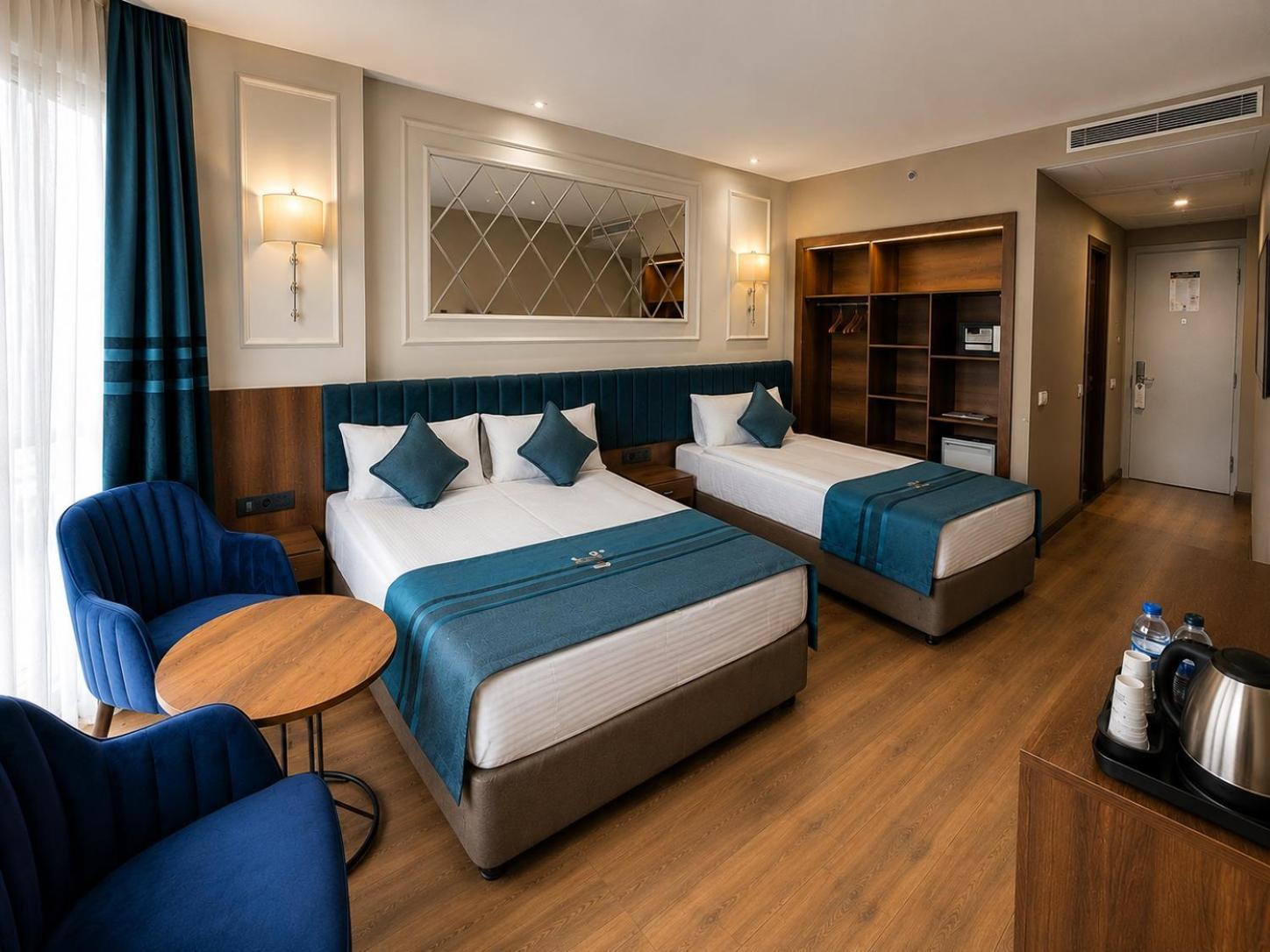Superior Double or Twin Room City View